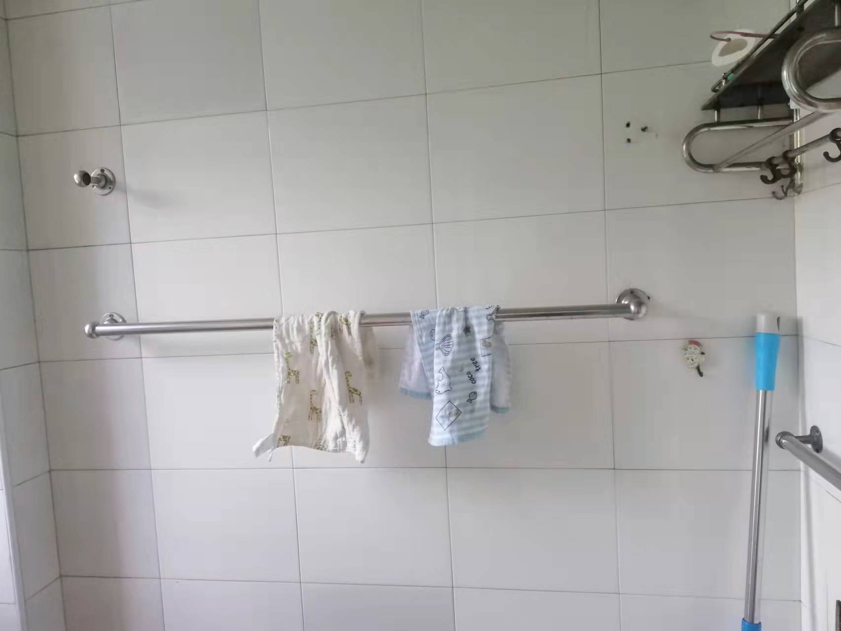 岳屏明珠苑 2室1厅1卫 900.0元/月 岳屏明珠苑 2室1厅1卫 900.0元/月室内图