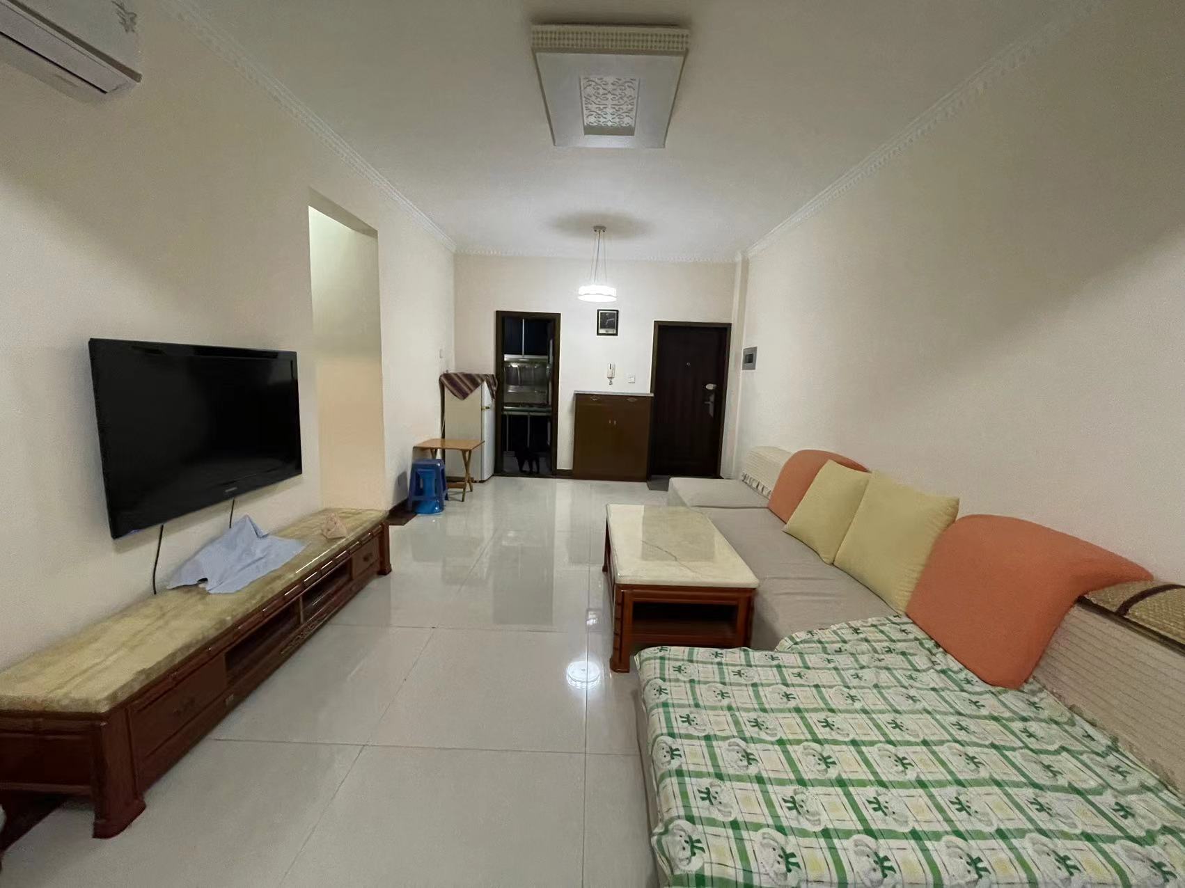 南湖锦苑 2室2厅1卫 2000.0元/月 南湖锦苑 2室2厅1卫 2000.0元/月室内图