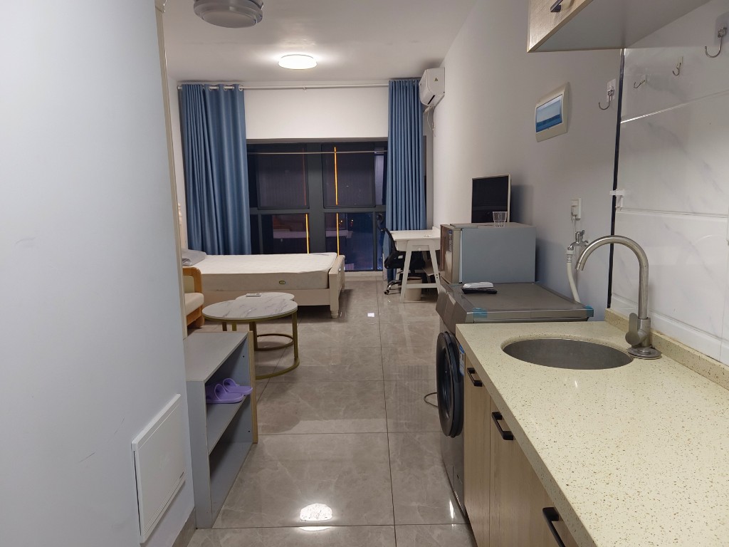 金钟大雁城  1室1厅1卫   1800.00元/月 金钟大雁城  1室1厅1卫   1800.00元/月室内图