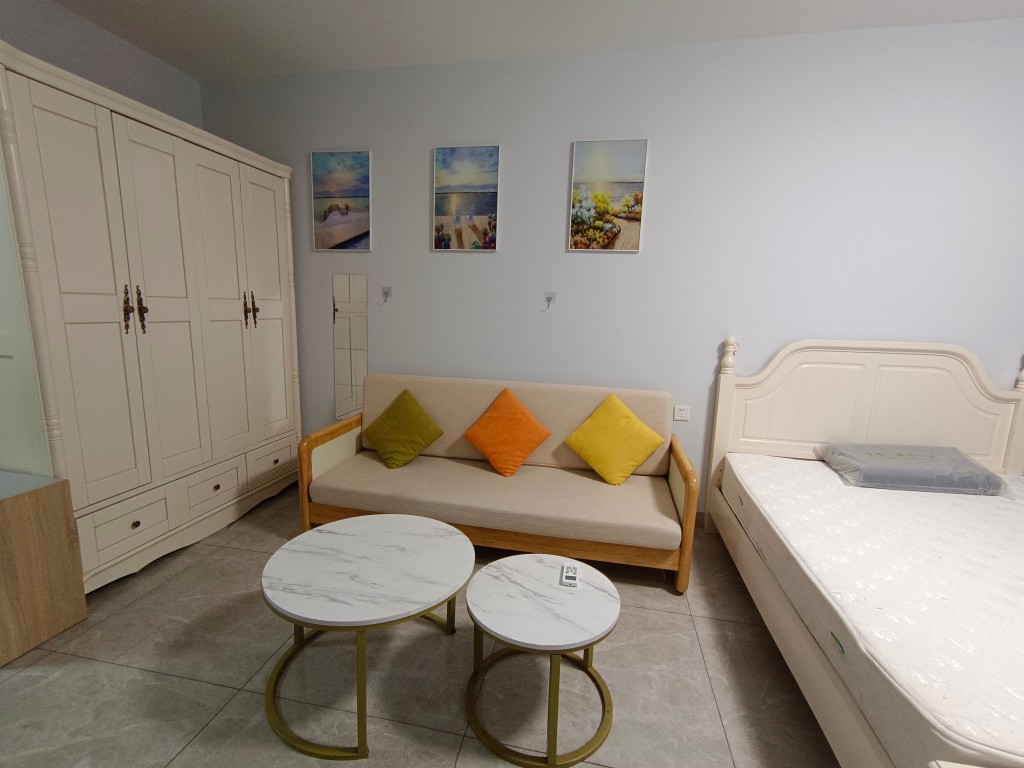 金钟大雁城  1室1厅1卫   1800.00元/月 金钟大雁城  1室1厅1卫   1800.00元/月室内图