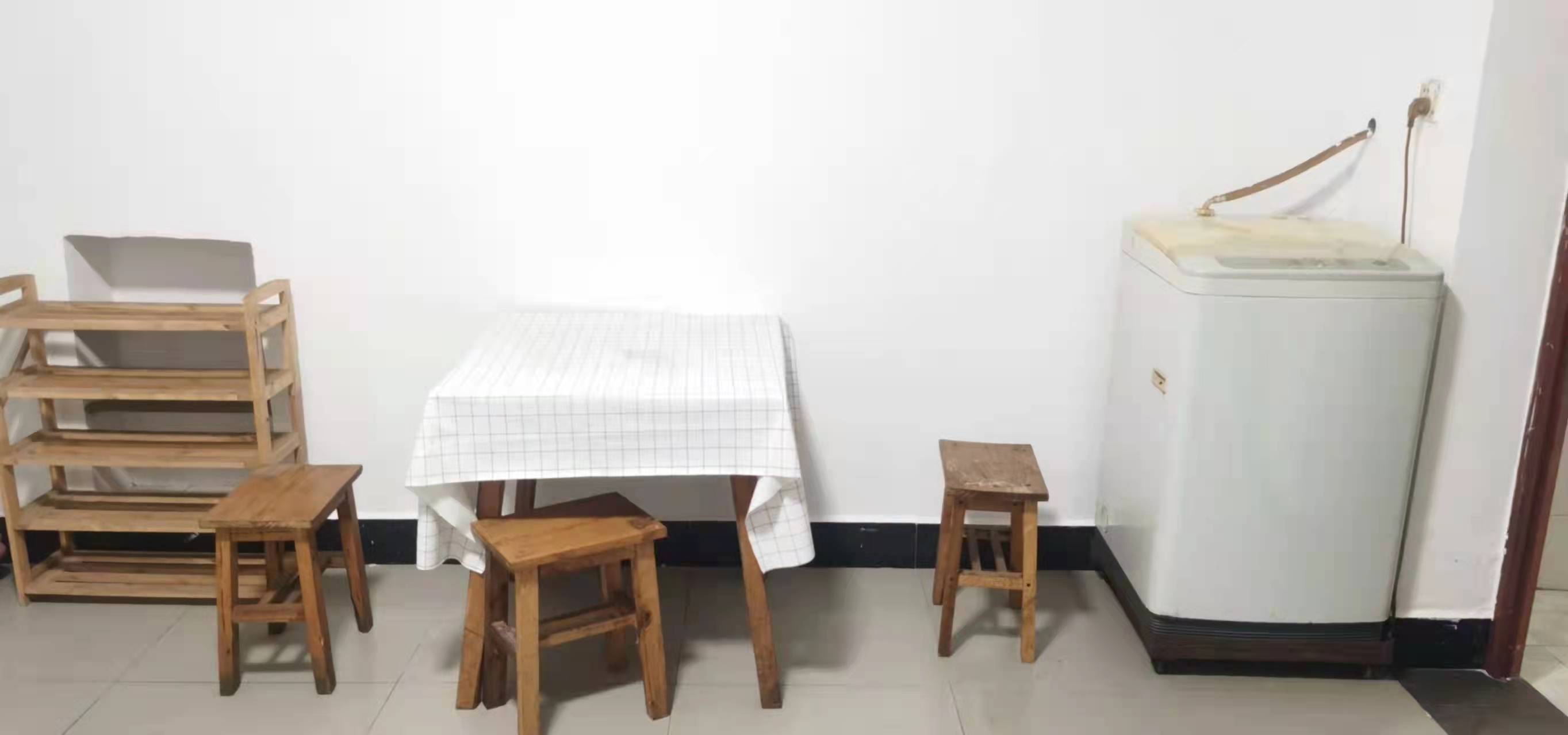 金星巷散盘  1室1厅1卫    600.0元/月 金星巷散盘  1室1厅1卫    600.0元/月室内图