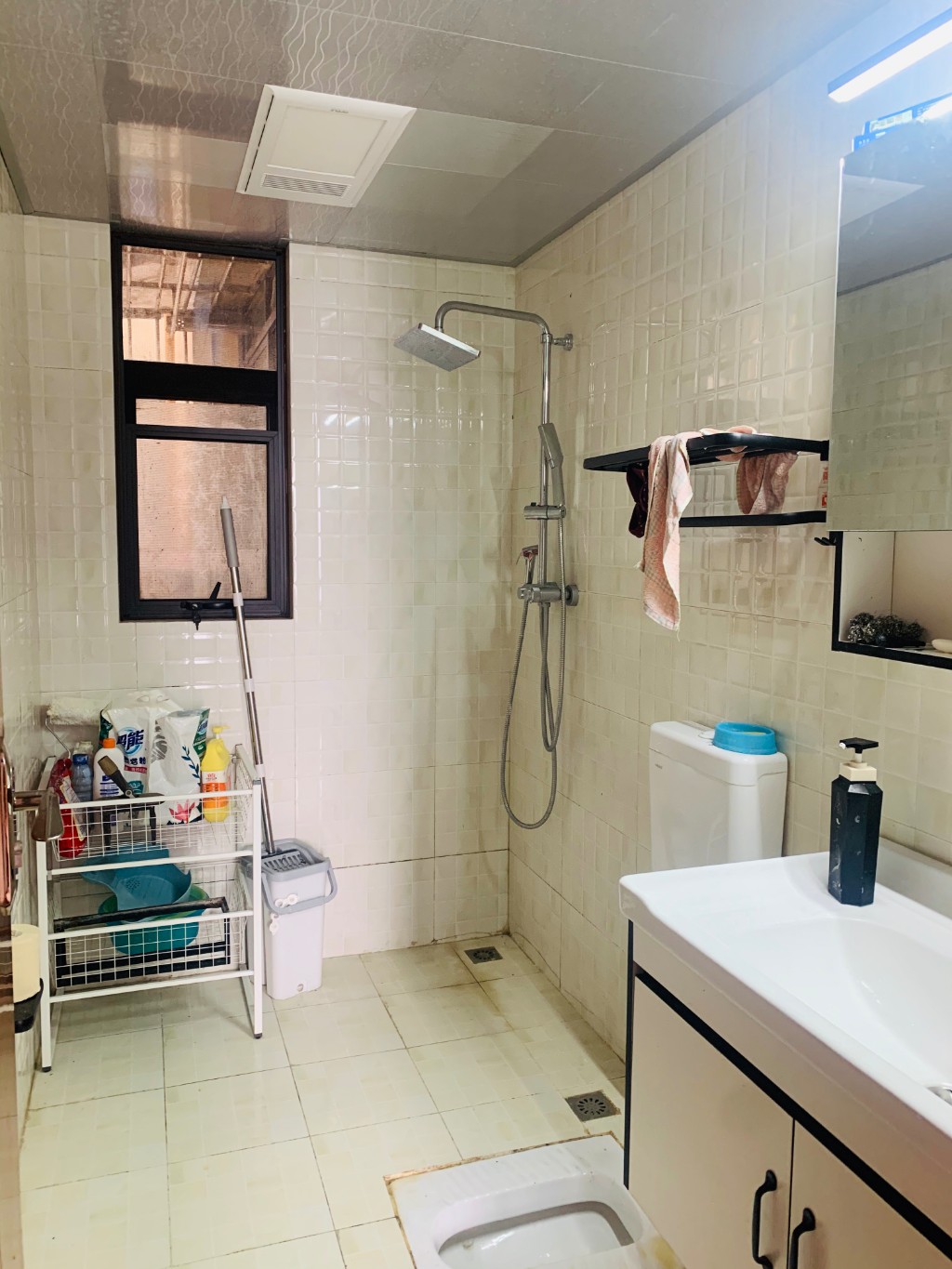 佳兆业君汇上品  3室2厅1卫    2600.0元/月 佳兆业君汇上品  3室2厅1卫    2600.0元/月室内图