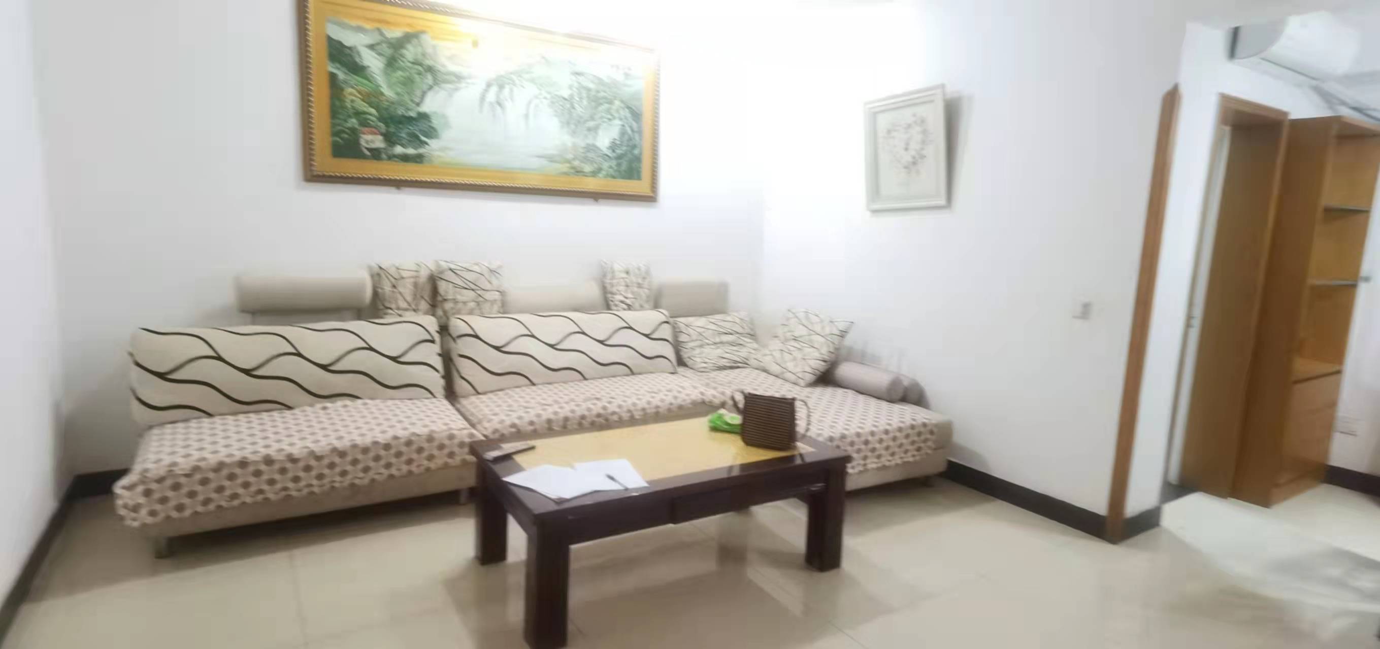 金星巷散盘  3室2厅1卫    1000.0元/月 金星巷散盘  3室2厅1卫    1000.0元/月室内图