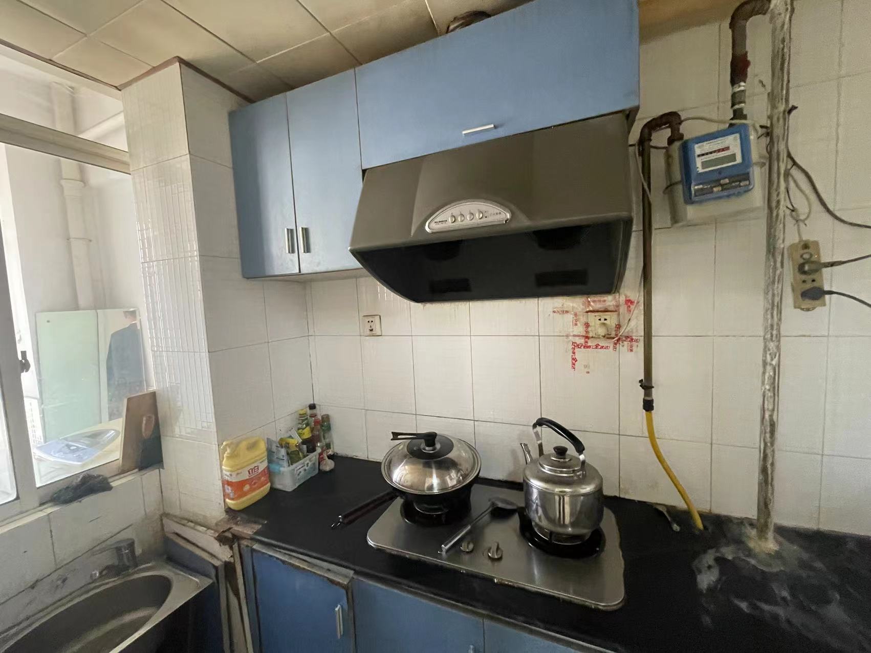 现代城 1室1厅1卫 1000.00元/月 现代城 1室1厅1卫 1000.00元/月室内图