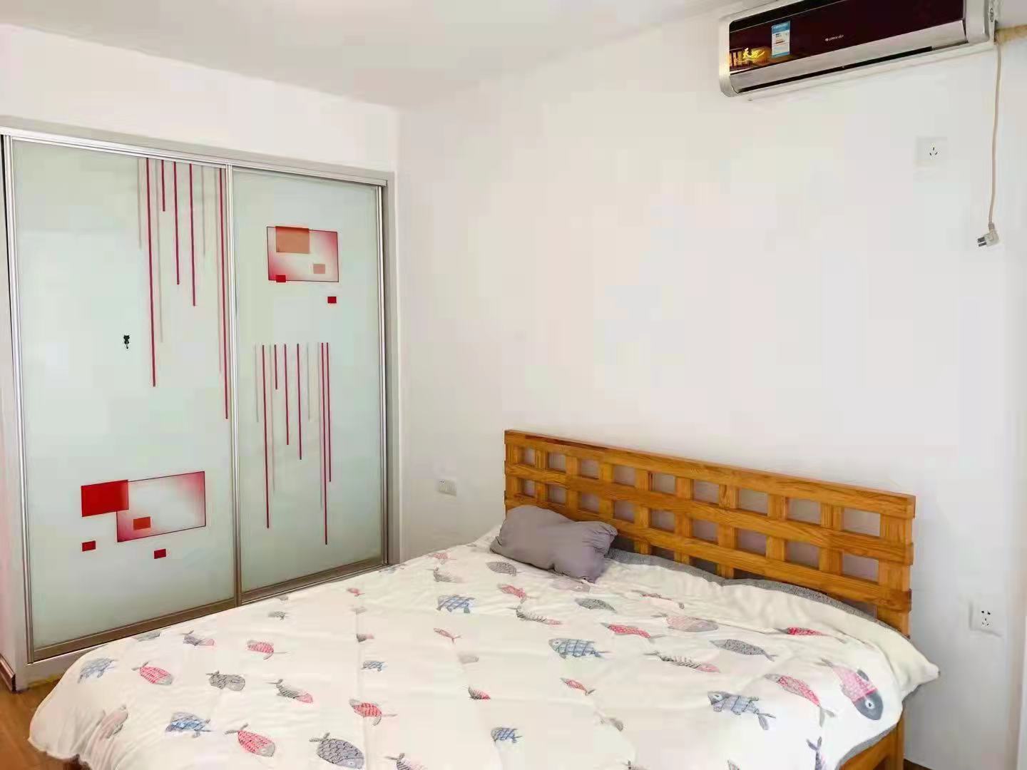 荷塘月色 3室2厅2卫 1700.0元/月 荷塘月色 3室2厅2卫 1700.0元/月室内图