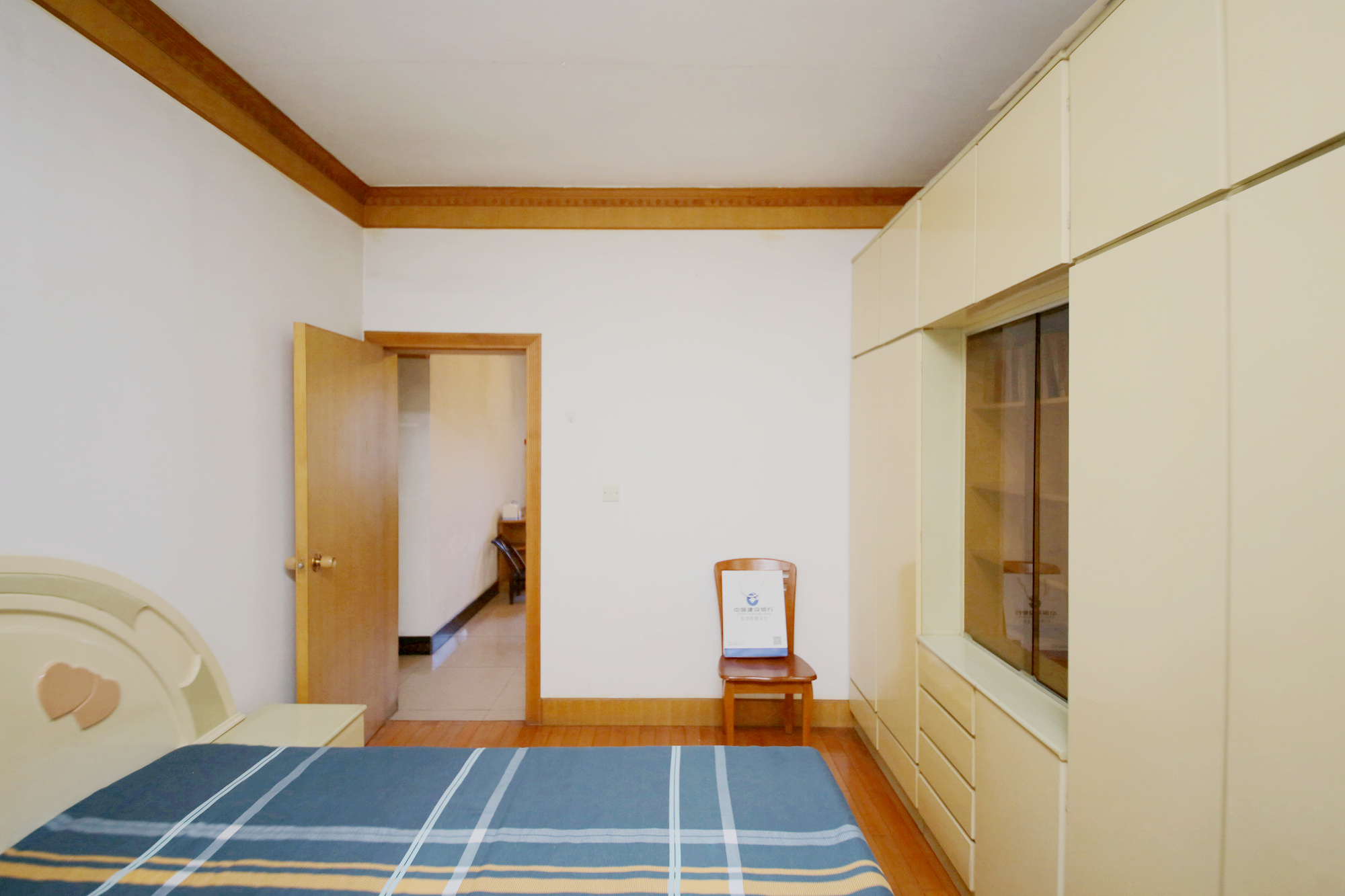 司法厅宿舍  3室2厅1卫    125.0万卧室