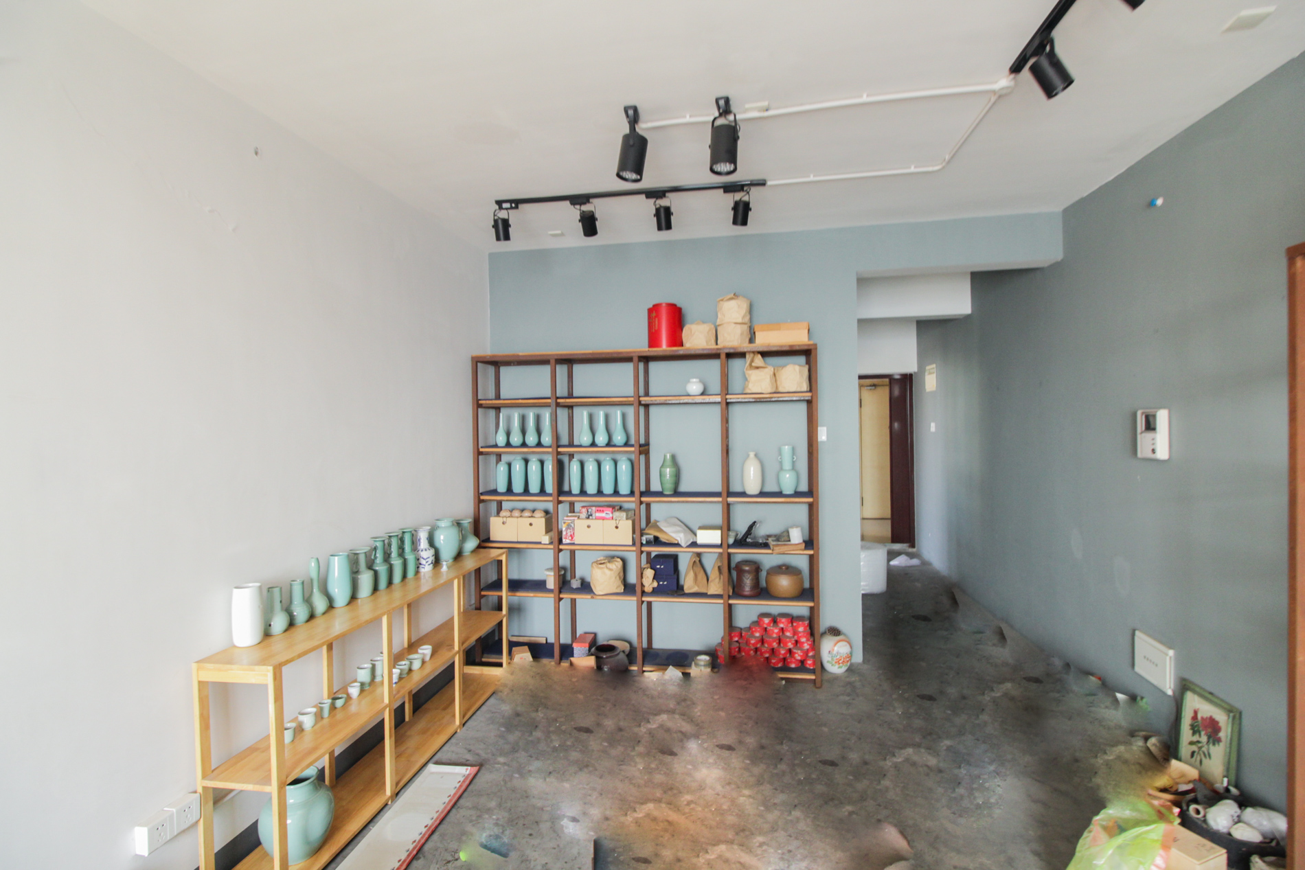 上海城小区  3室2厅1卫    76.0万 上海城小区  3室2厅1卫    76.0万客厅