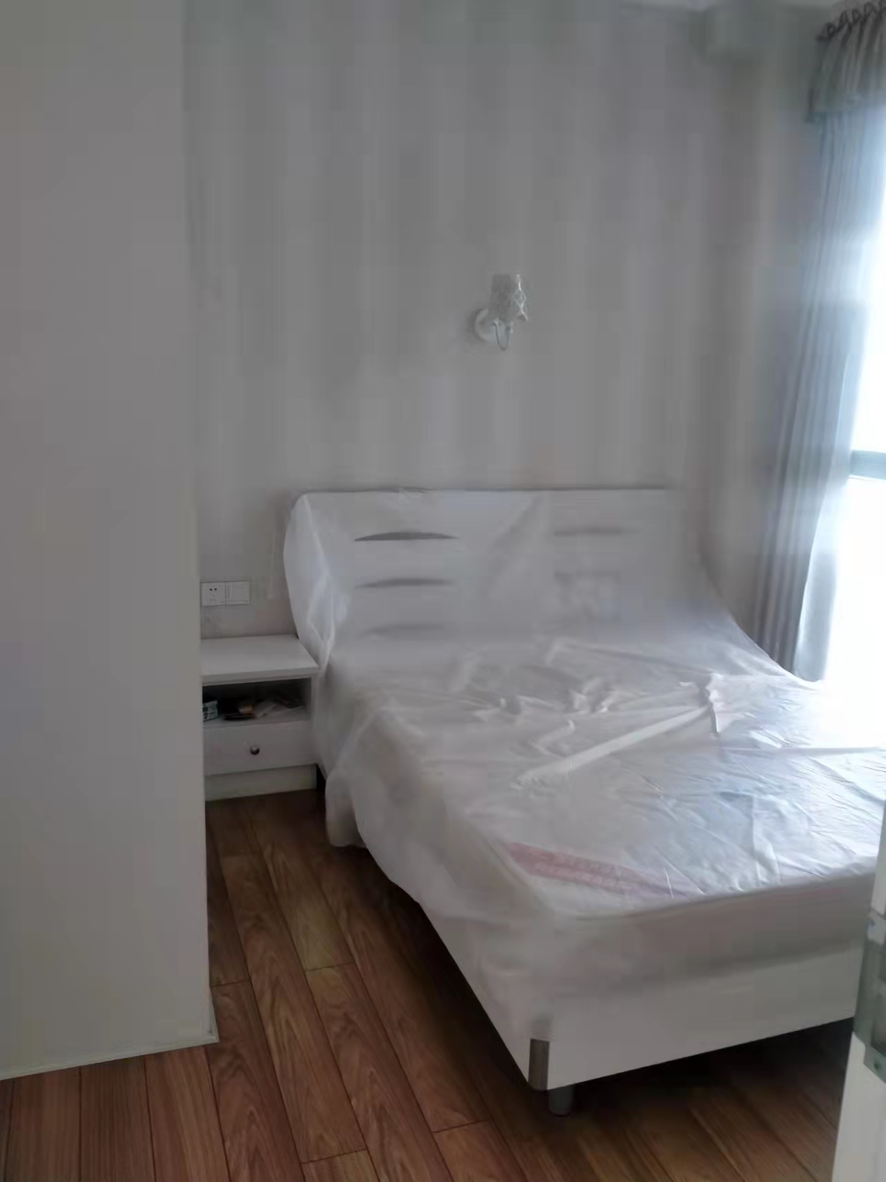 景明佳园 3室2厅2卫 1700.0元/月 景明佳园 3室2厅2卫 1700.0元/月室内图