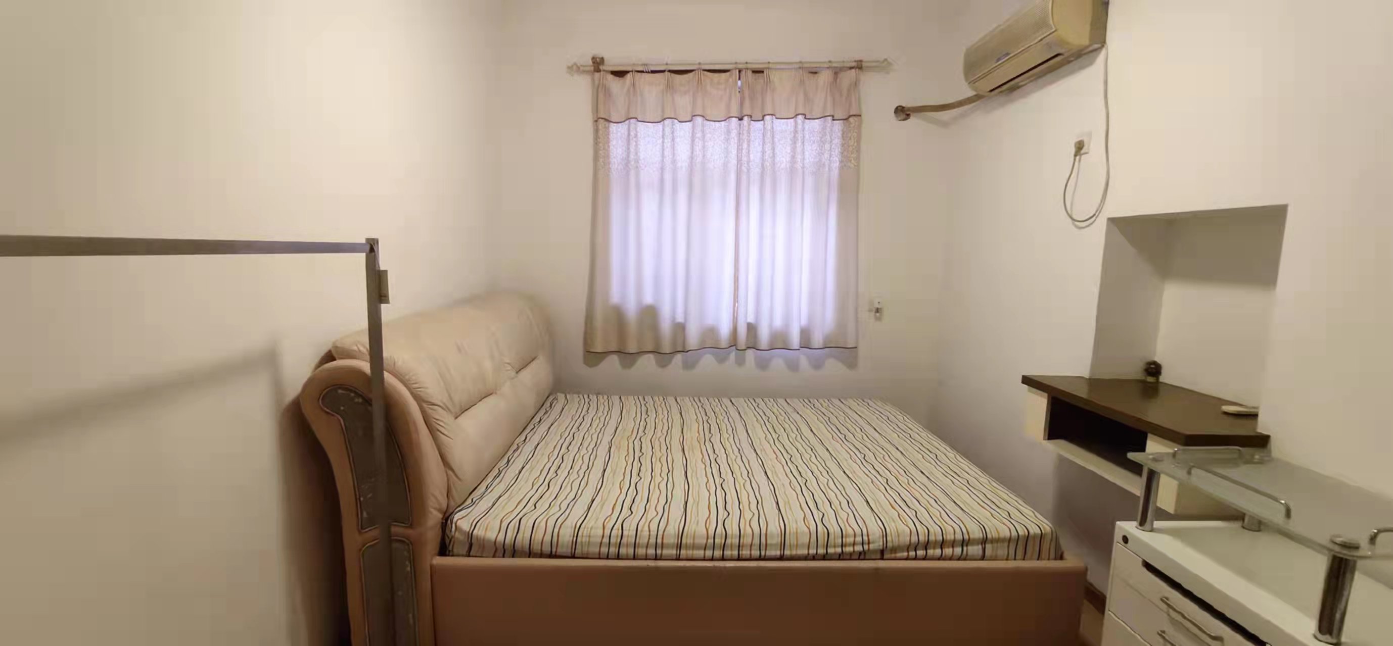 电焊条荷叶塘村 2室2厅1卫 800.00元/月 电焊条荷叶塘村 2室2厅1卫 800.00元/月室内图