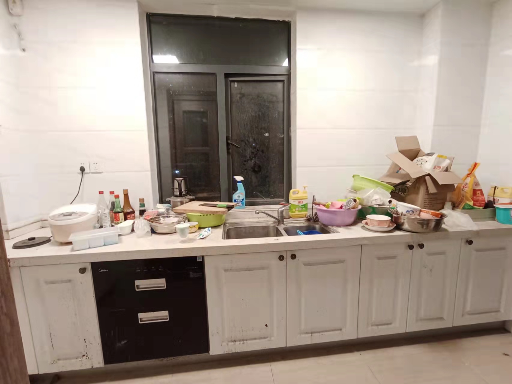 华耀碧桂园十里江湾嘉誉  4室2厅2卫    3000.0元/月 华耀碧桂园十里江湾嘉誉  4室2厅2卫    3000.0元/月室内图