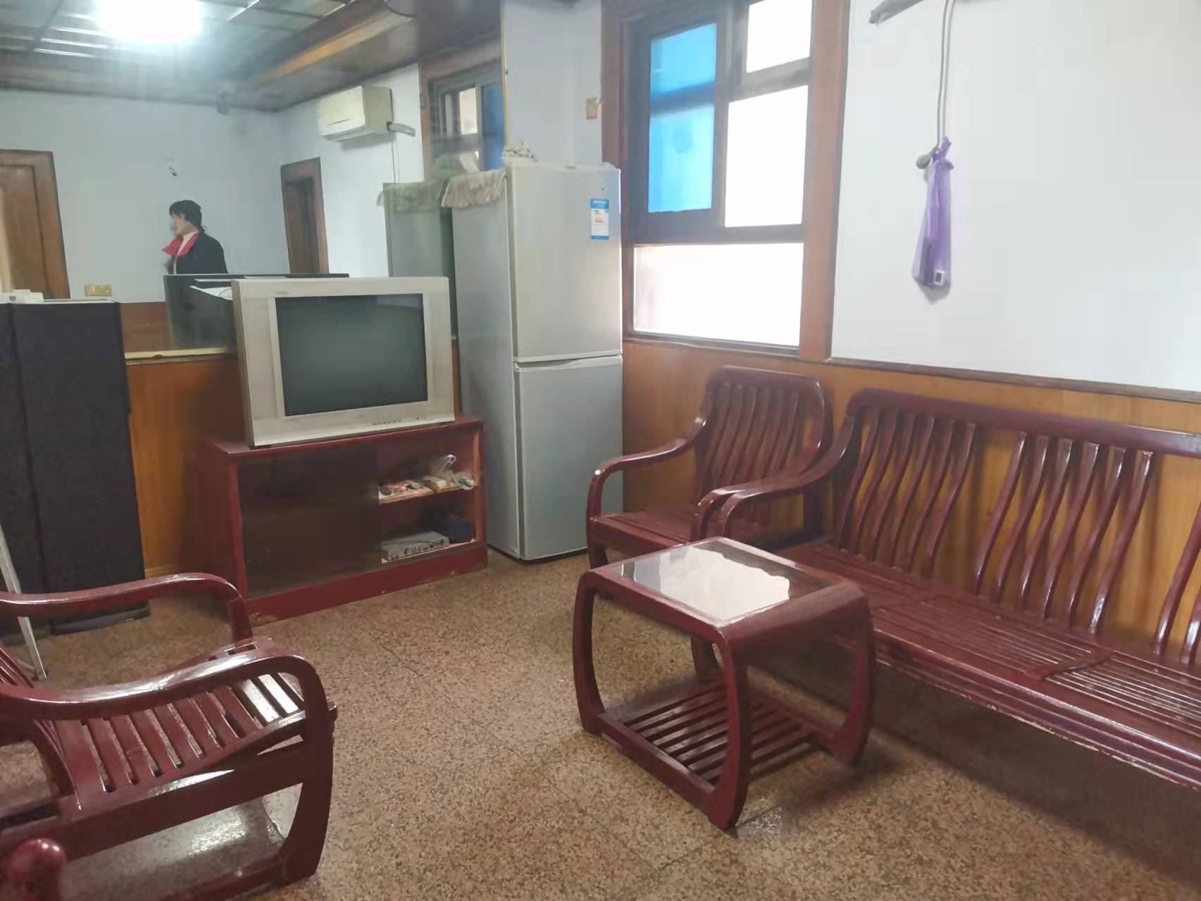 湘钢北门新三村  2室1厅1卫   700.00元/月室内图