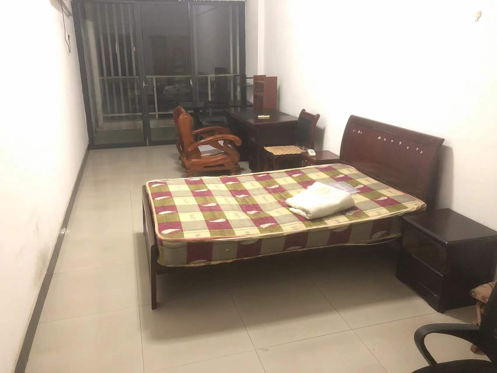 五洲城 4室2厅2卫 1800.0元/月 五洲城 4室2厅2卫 1800.0元/月室内图