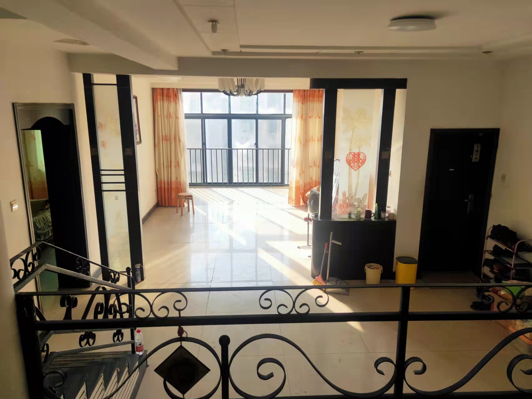 格林花园  3室2厅2卫    65.8万 格林花园  3室2厅2卫    65.8万客厅