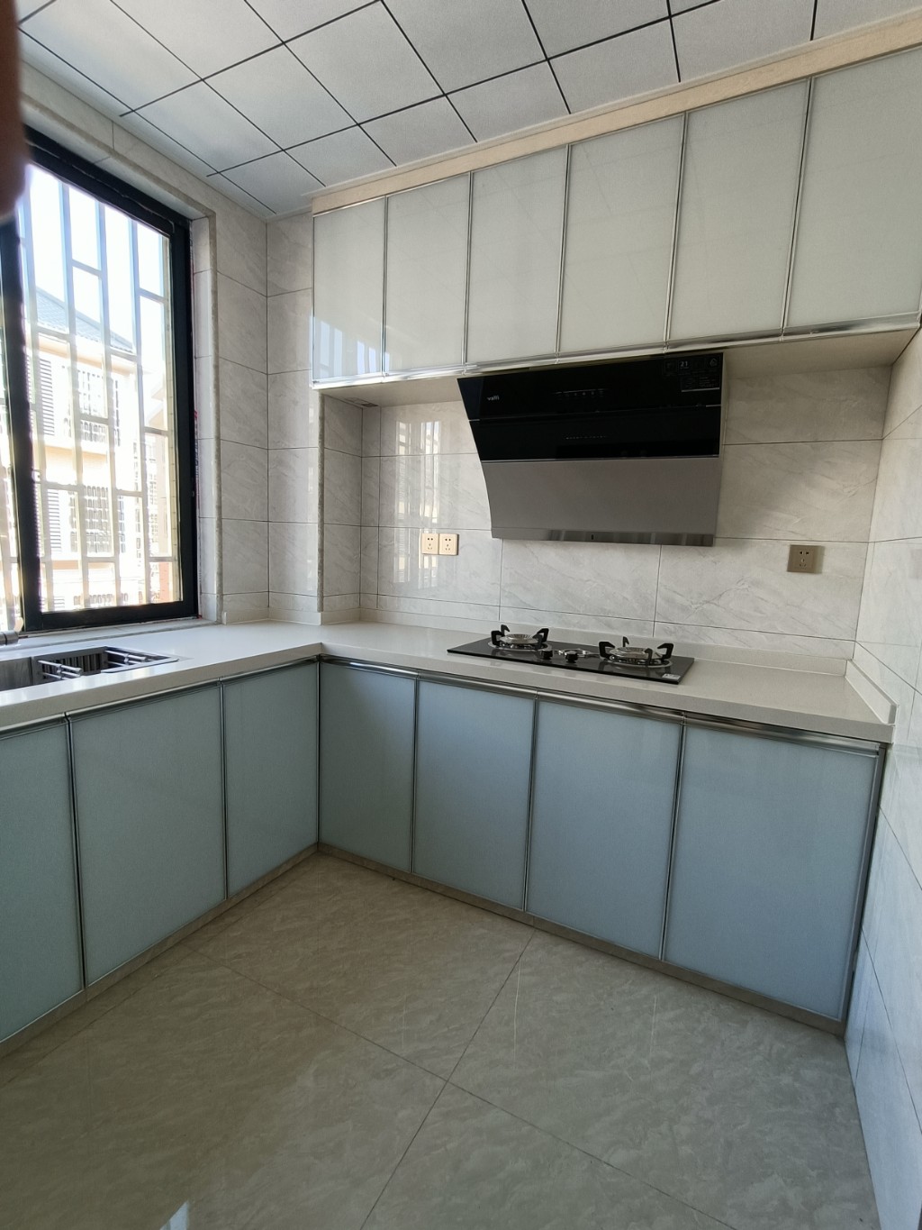 松亭小区 3室2厅2卫 1800.0元/月 松亭小区 3室2厅2卫 1800.0元/月室内图