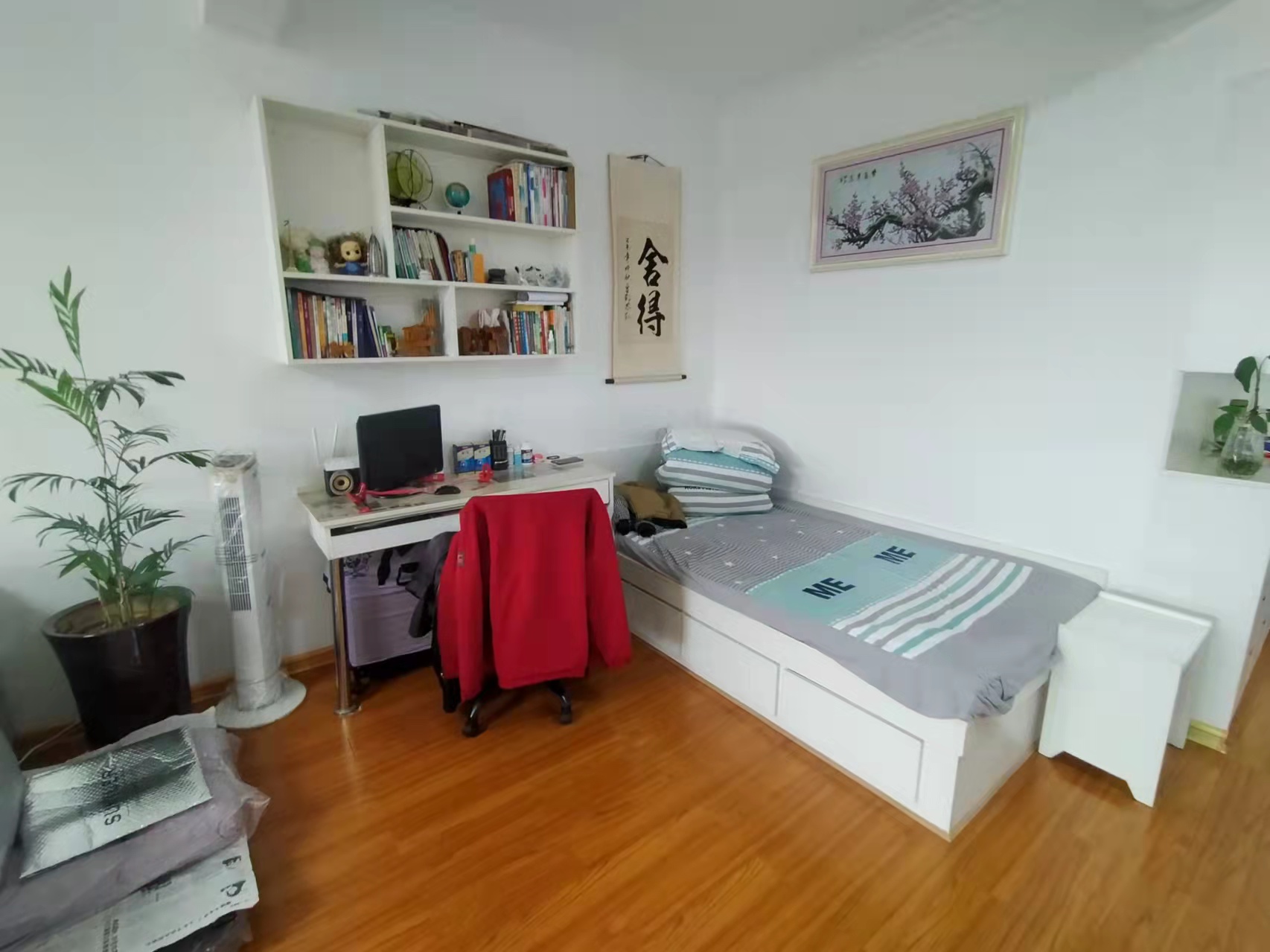 北美阳光城 2室1厅1卫 85.0万 北美阳光城 2室1厅1卫 85.0万客厅