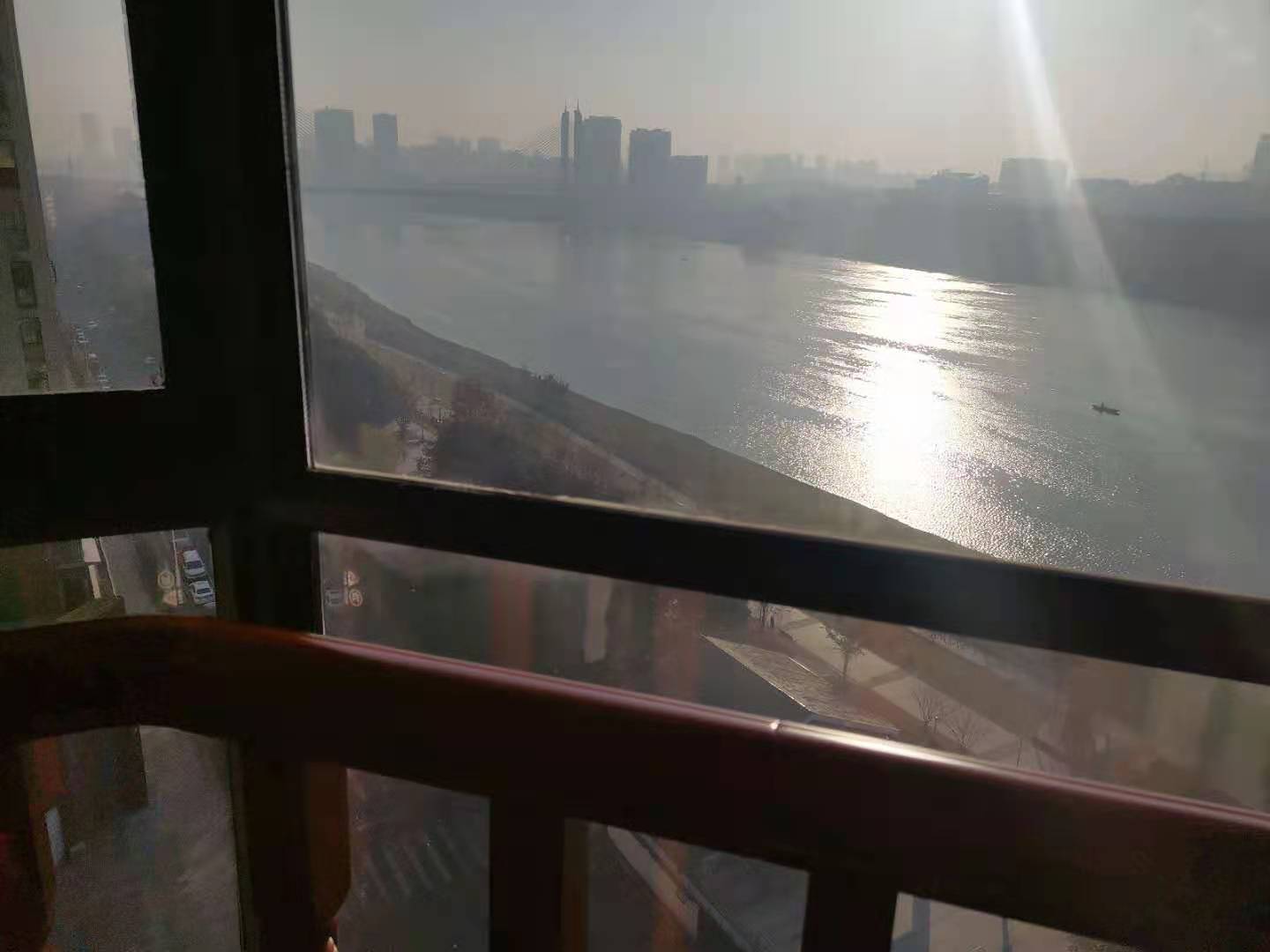 资江明珠  3室2厅2卫    98.8万 资江明珠  3室2厅2卫    98.8万客厅