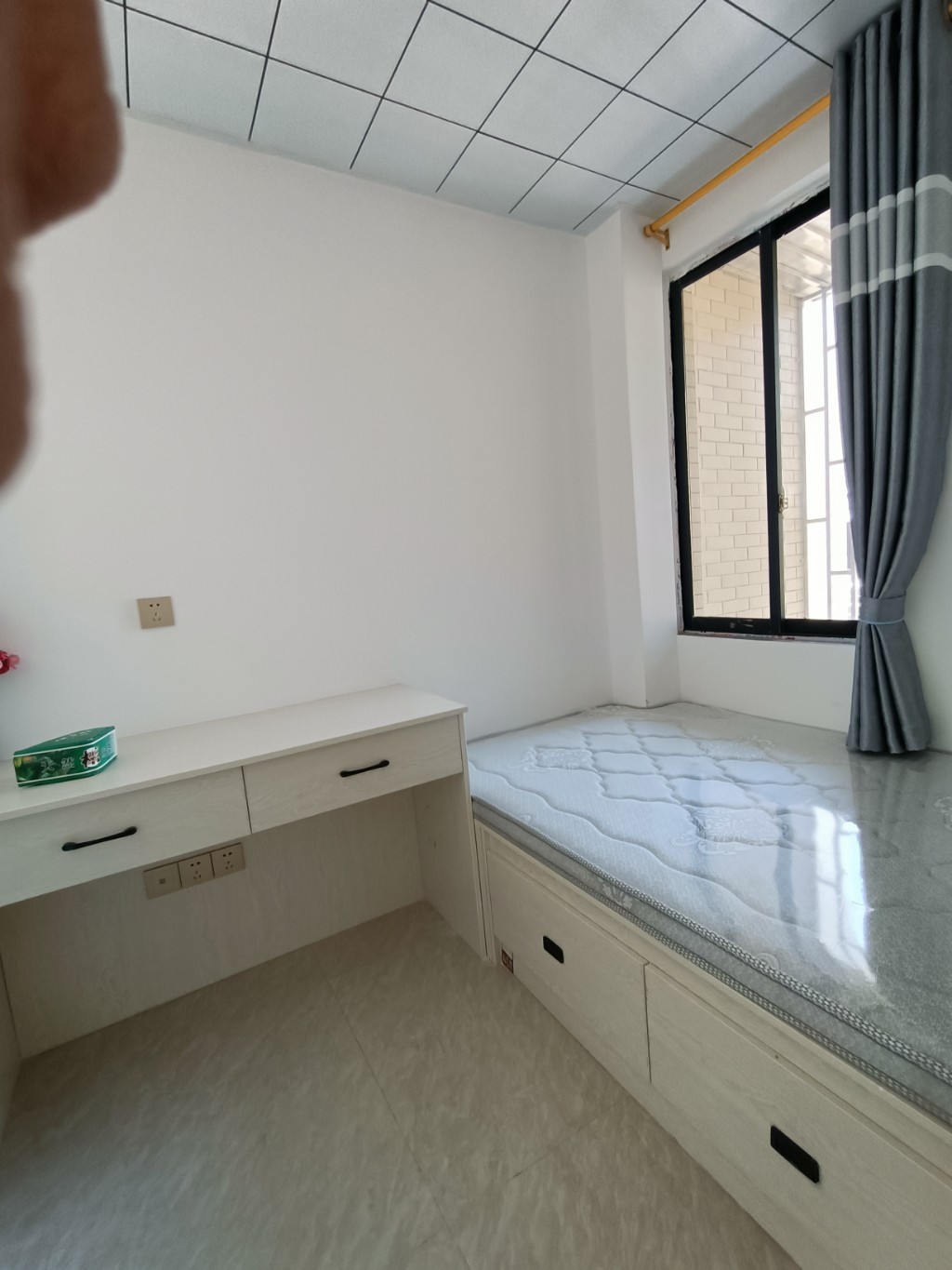 松亭小区 3室2厅2卫 1800.0元/月 松亭小区 3室2厅2卫 1800.0元/月室内图