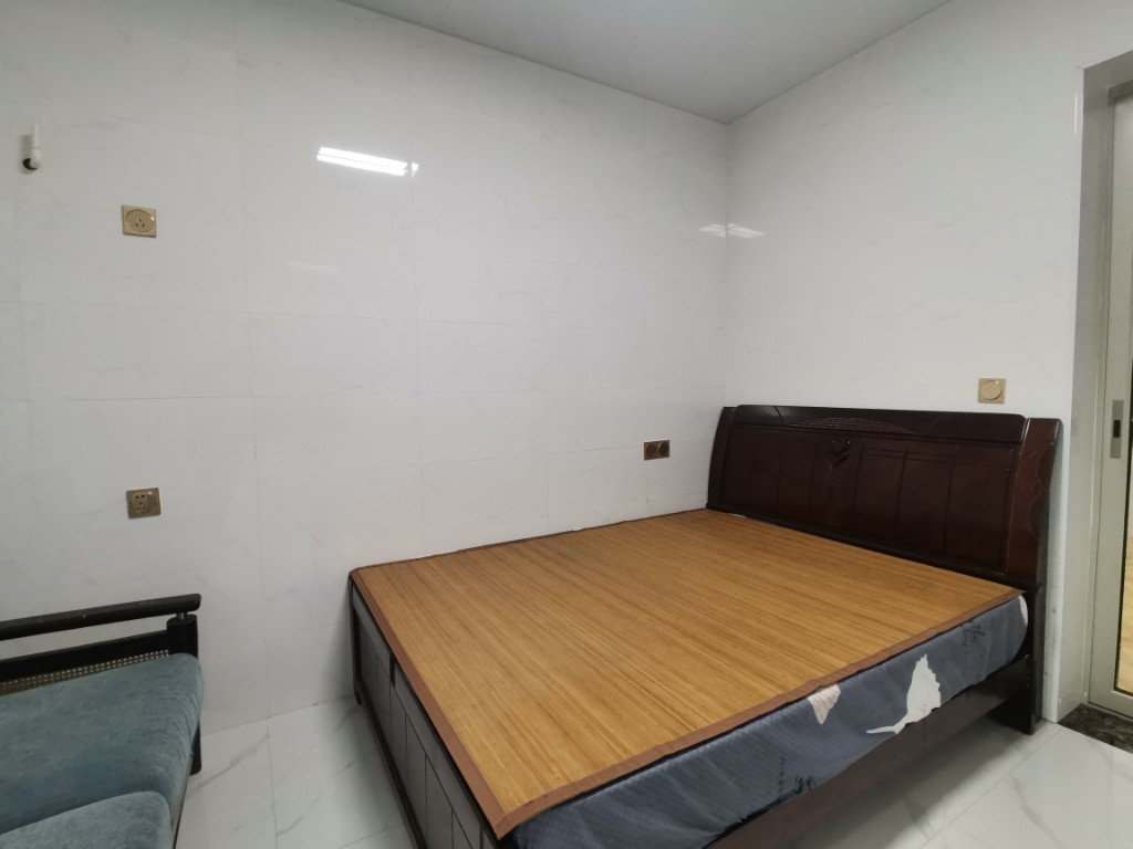 团圆嘉苑(蔡家村安置基地) 2室2厅1卫 1300.0元/月 团圆嘉苑(蔡家村安置基地) 2室2厅1卫 1300.0元/月室内图