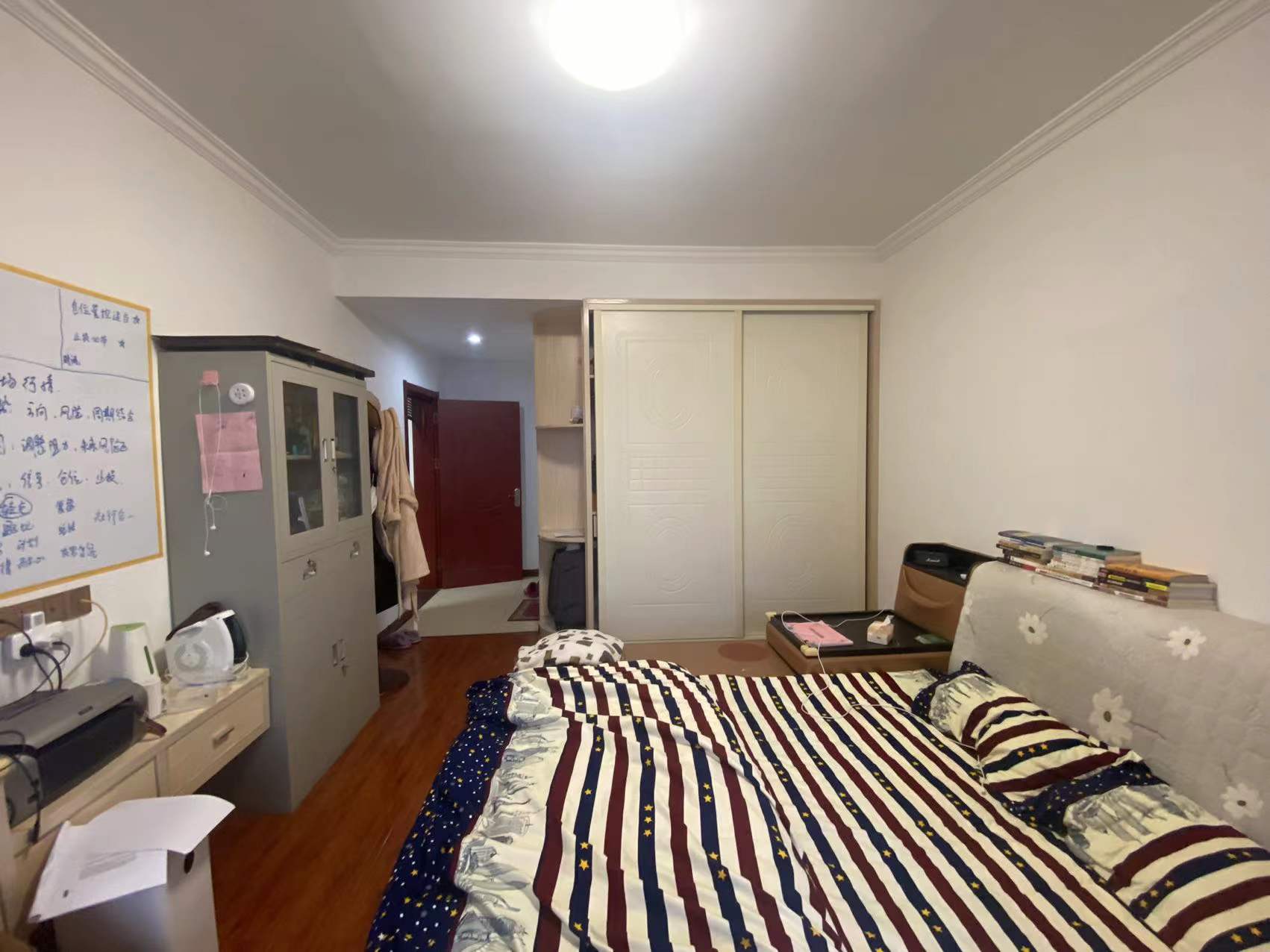 科技创新大厦  3室2厅2卫    92.0万其他