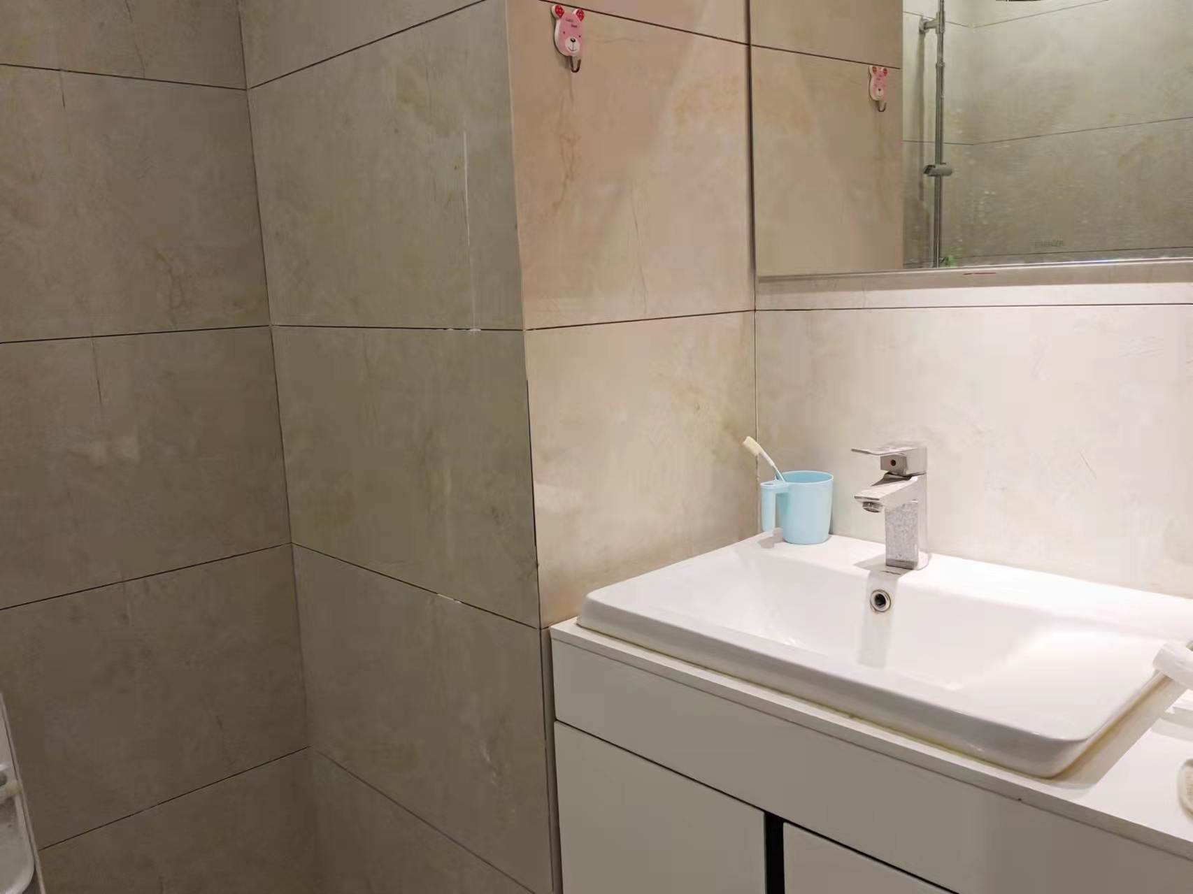 九八缔景城 2室2厅1卫 35.0万 九八缔景城 2室2厅1卫 35.0万客厅