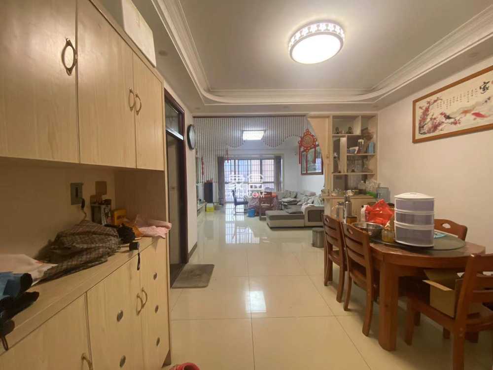 科技创新大厦  3室2厅2卫    92.0万