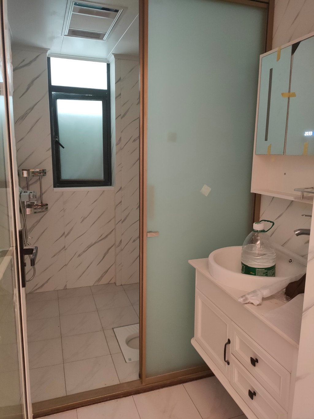 桃花源里  3室2厅2卫    80.0万 桃花源里  3室2厅2卫    80.0万客厅