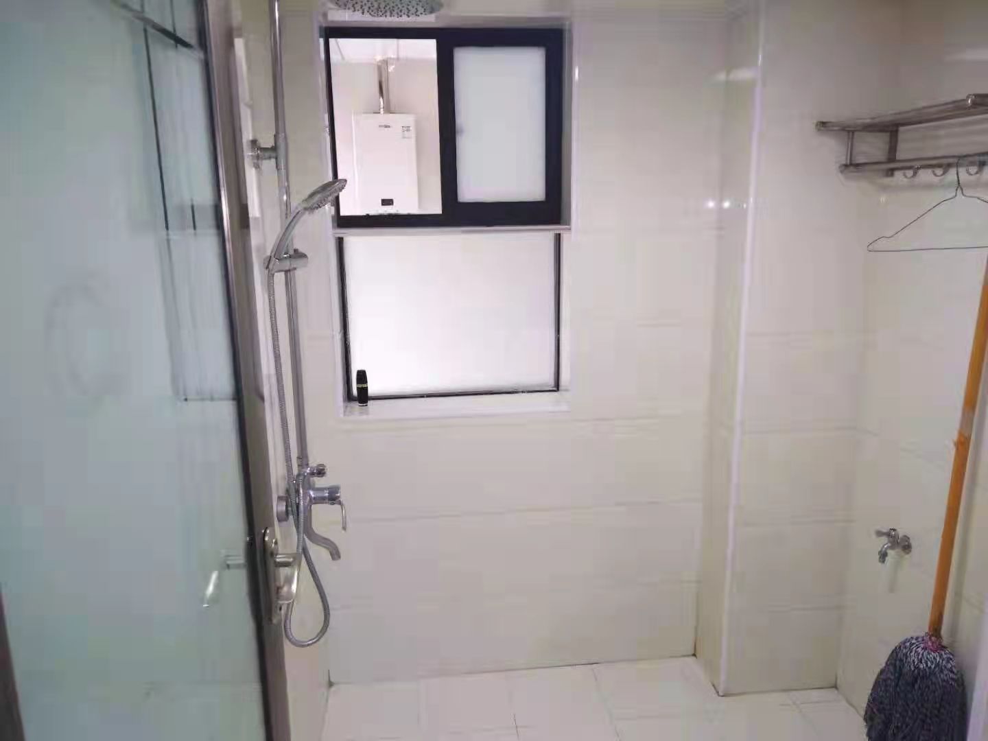 云梦新城 3室2厅1卫 2400.0元/月 云梦新城 3室2厅1卫 2400.0元/月室内图