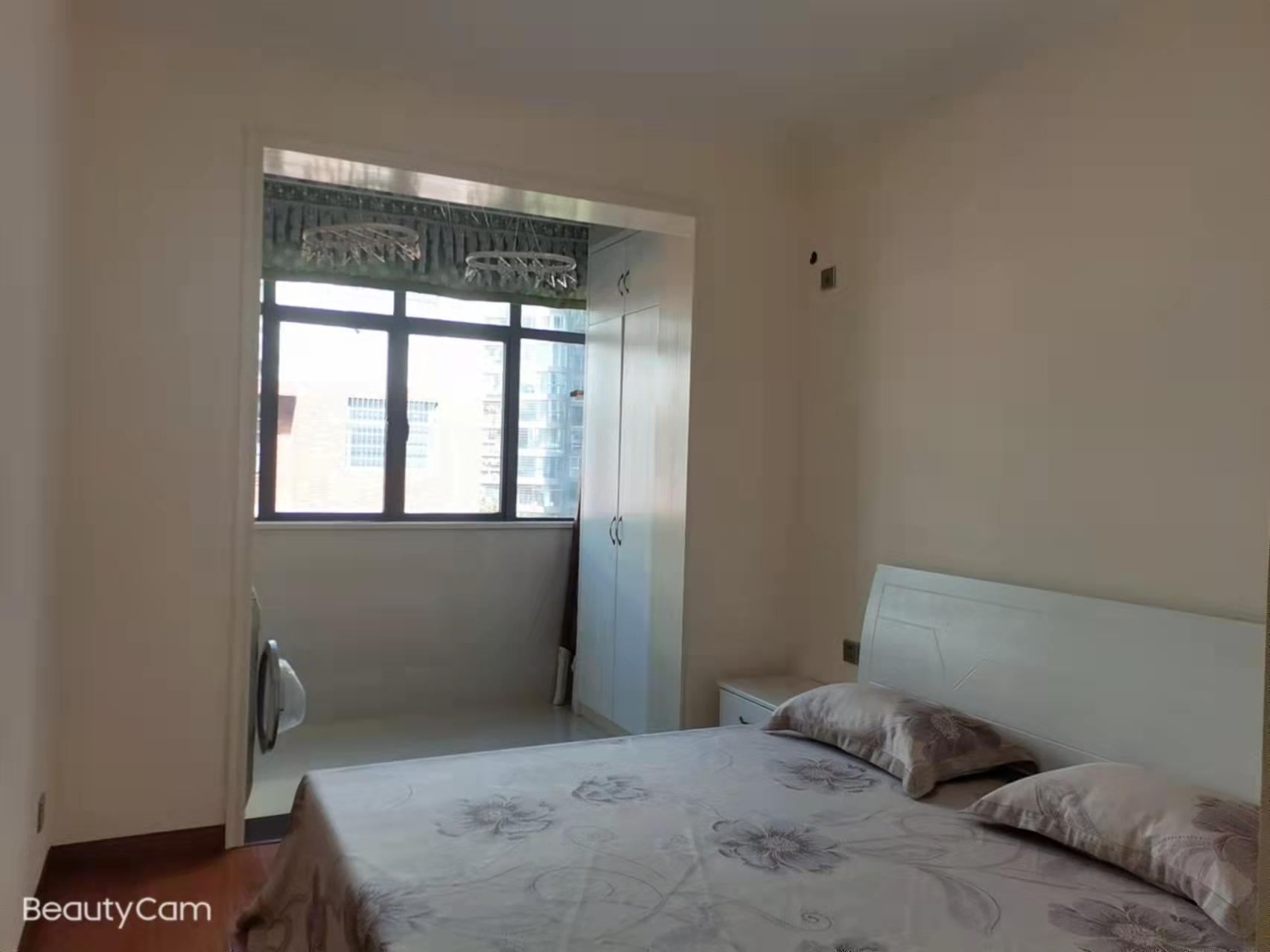 涟水新村  4室2厅2卫    80.8万 涟水新村  4室2厅2卫    80.8万卫生间