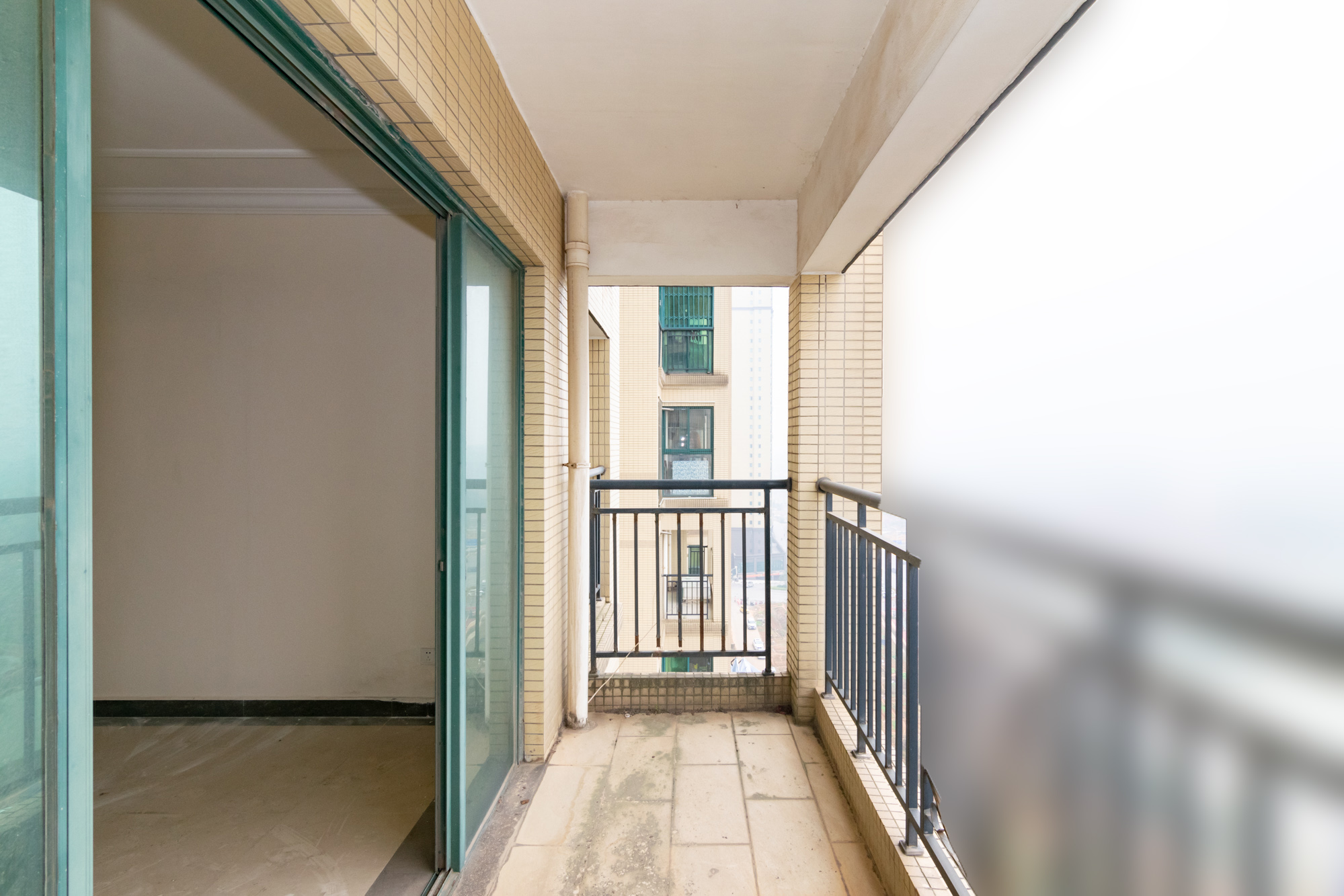 富基世纪公园  3室2厅1卫    60.0万 富基世纪公园  3室2厅1卫    60.0万阳台