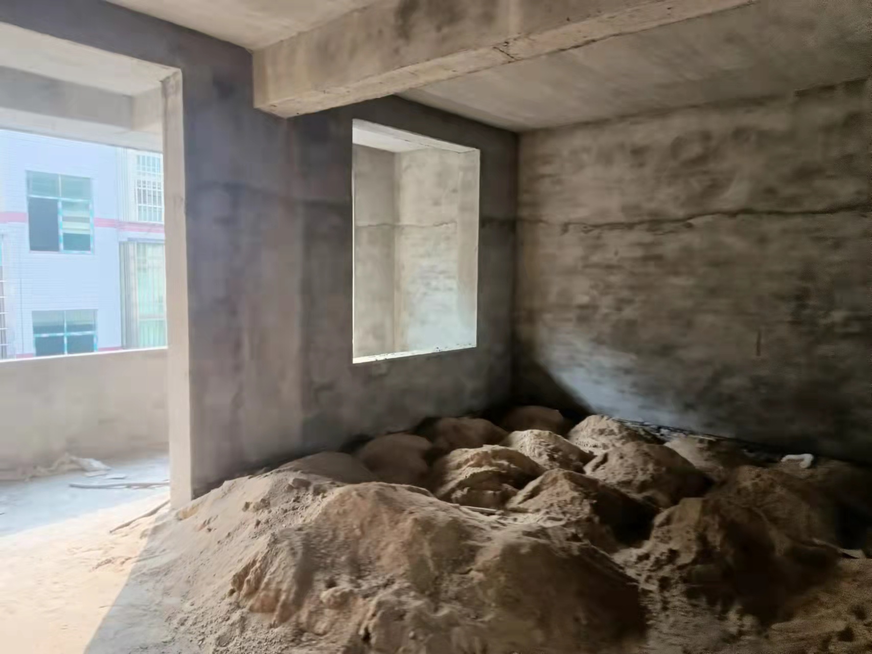 羊舞岭小区 1室1厅1卫 600.0元/月 羊舞岭小区 1室1厅1卫 600.0元/月室内图