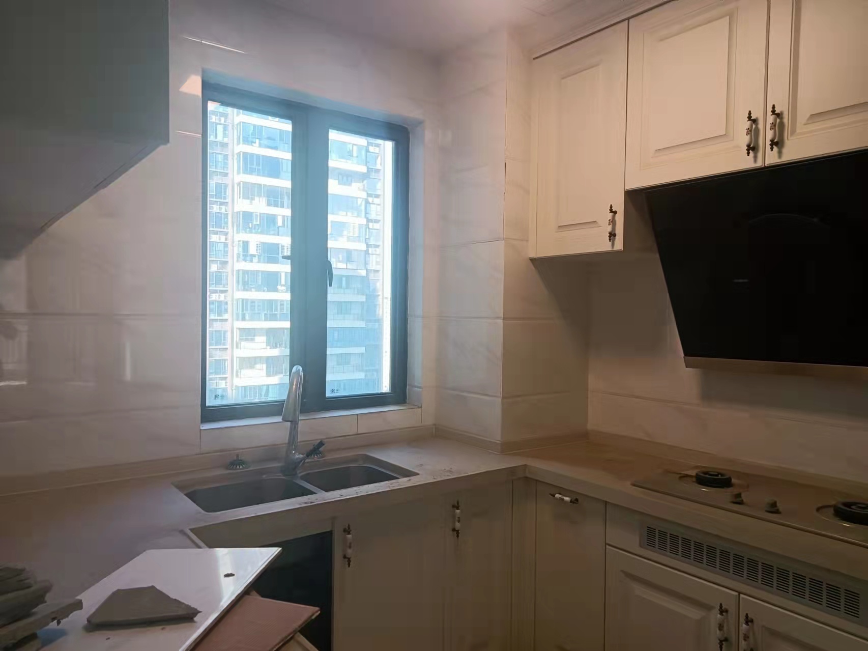 碧桂园梓山府 4室2厅2卫 2000.0元/月 碧桂园梓山府 4室2厅2卫 2000.0元/月室内图