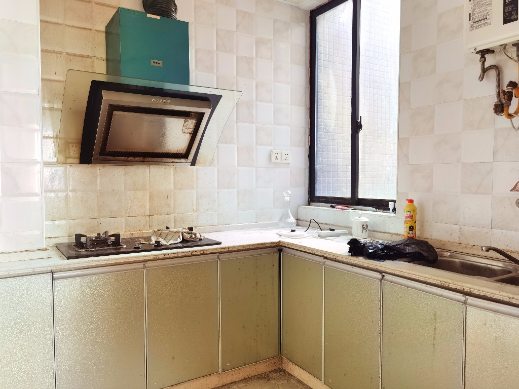 纺城名苑  2室2厅1卫    1300.0元/月 纺城名苑  2室2厅1卫    1300.0元/月室内图