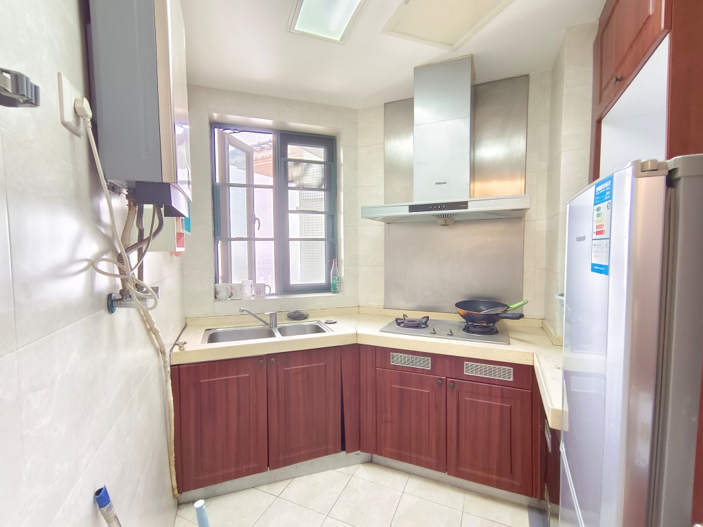 恒大绿洲  2室2厅1卫    2000.0元/月 恒大绿洲  2室2厅1卫    2000.0元/月室内图