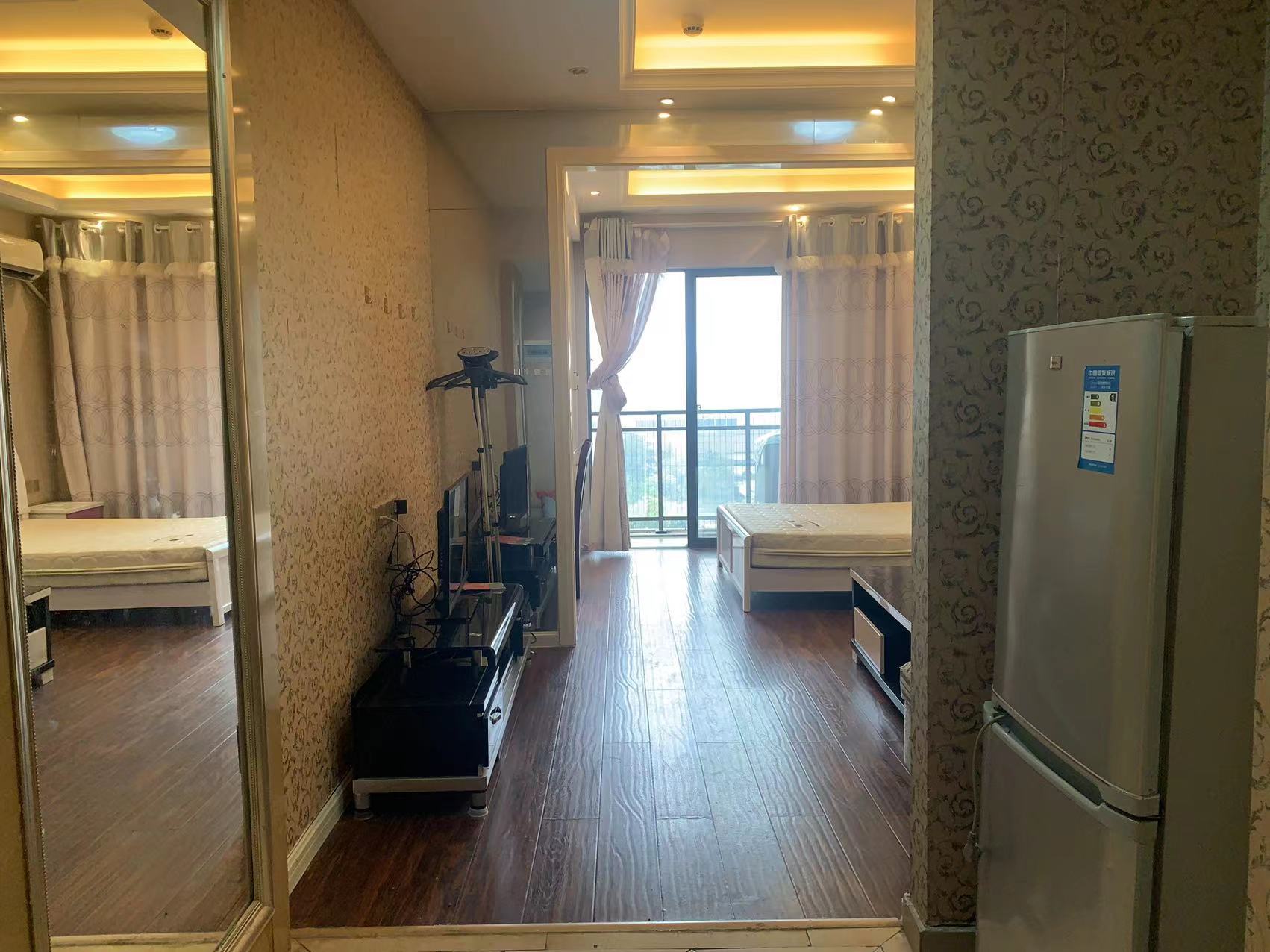 万豪城市花园 1室1厅1卫 1300.0元/月 万豪城市花园 1室1厅1卫 1300.0元/月室内图