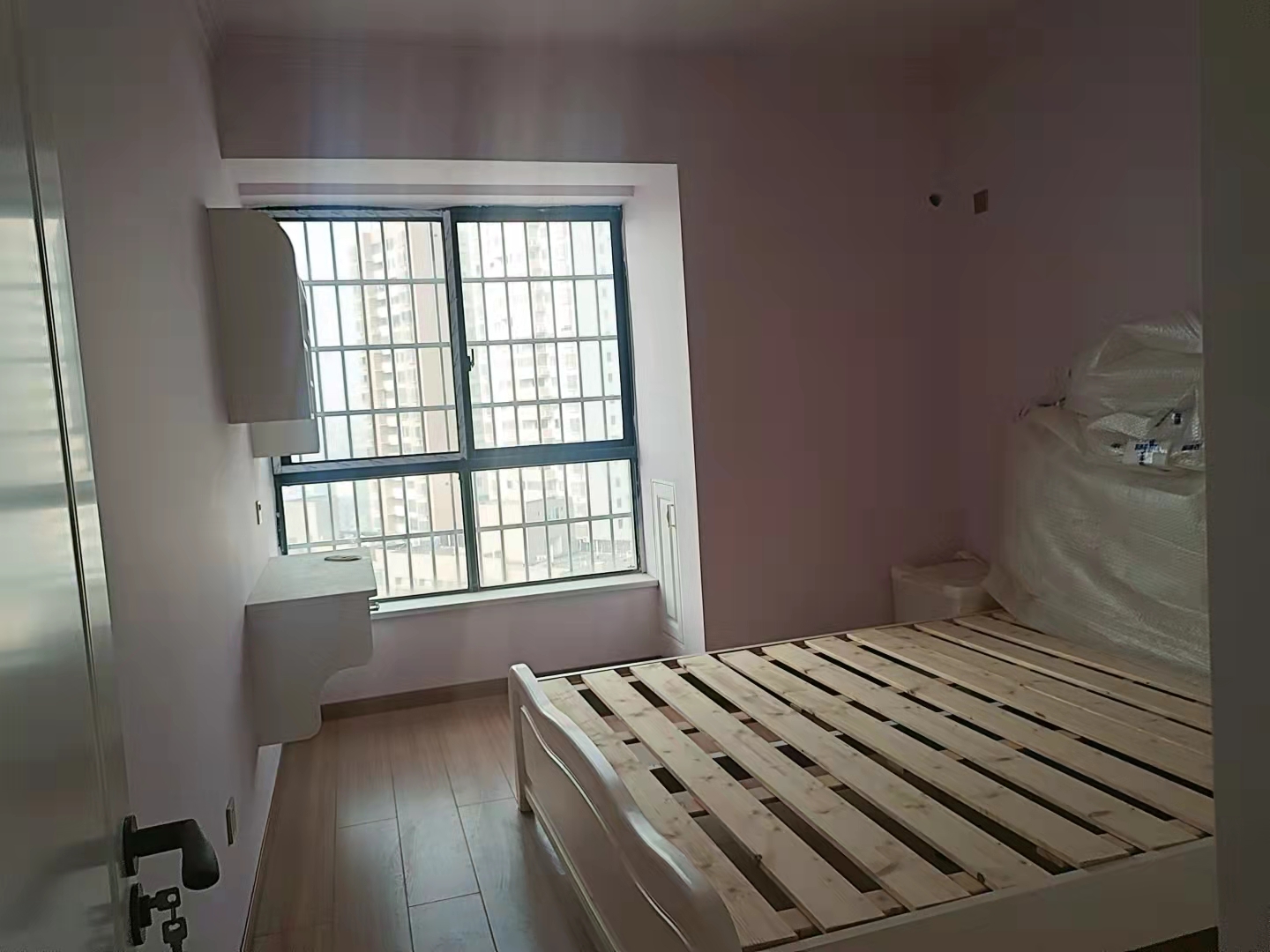 回龙湾主人家园  5室2厅2卫    125.8万 回龙湾主人家园  5室2厅2卫    125.8万客厅