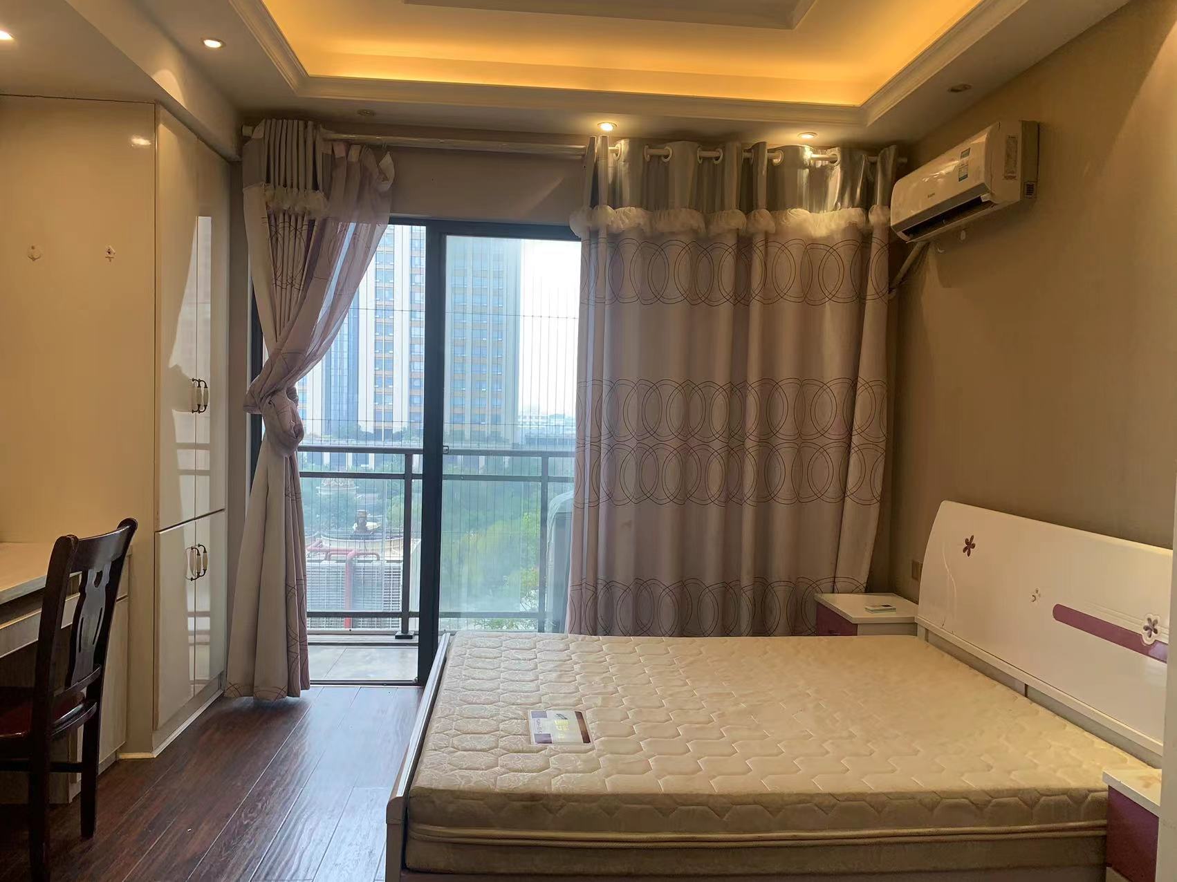 万豪城市花园 1室1厅1卫 1300.0元/月 万豪城市花园 1室1厅1卫 1300.0元/月室内图