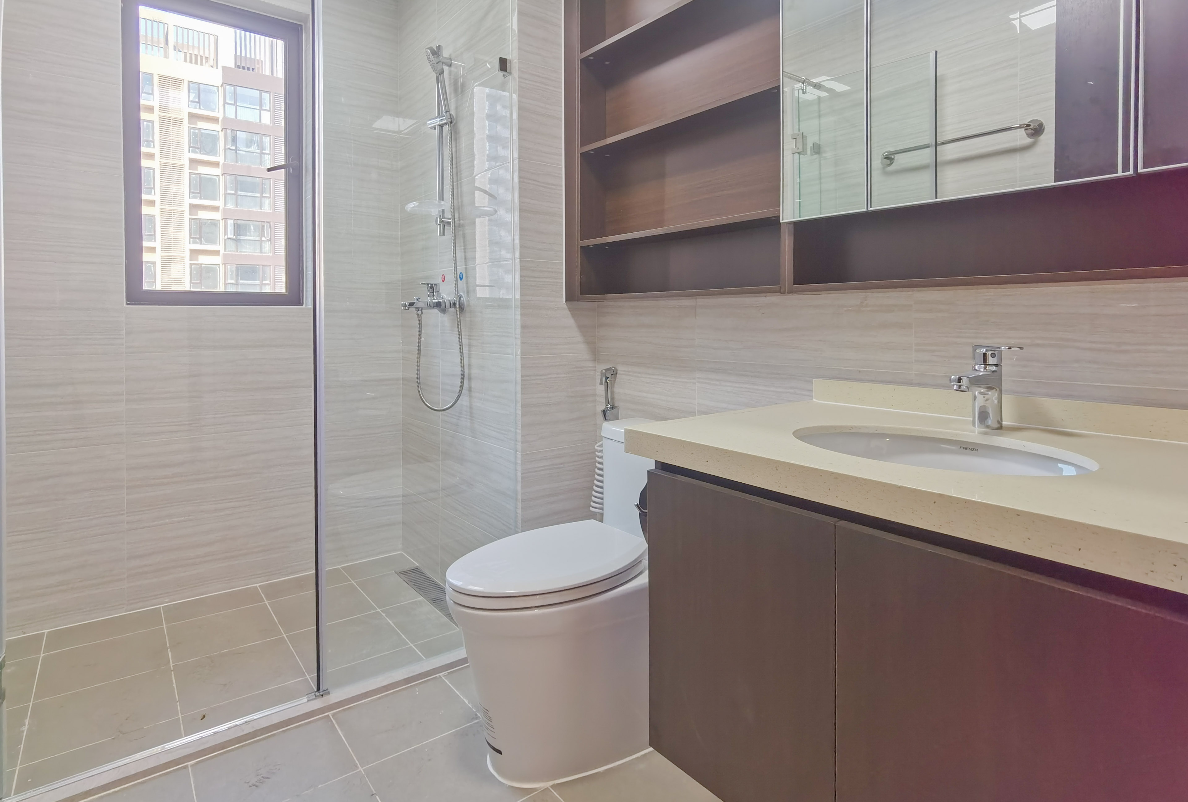 蓝溪谷 3室2厅2卫 91.8万 蓝溪谷 3室2厅2卫 91.8万客厅