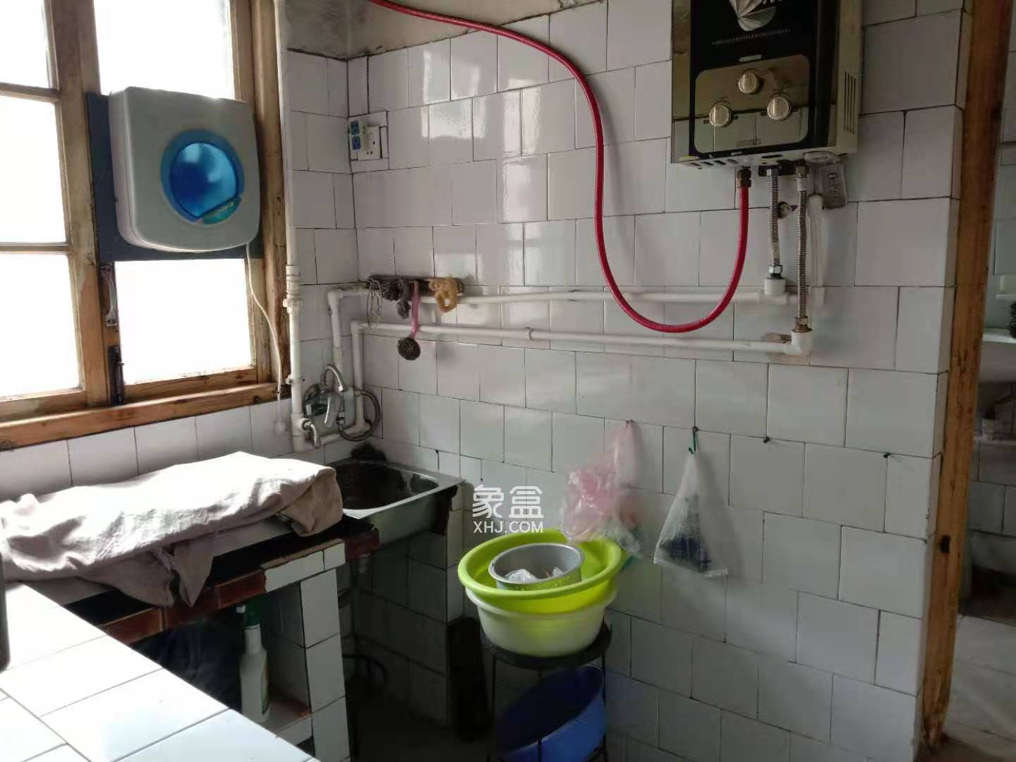 来园村 2室2厅1卫 750.00元/月 来园村 2室2厅1卫 750.00元/月室内图