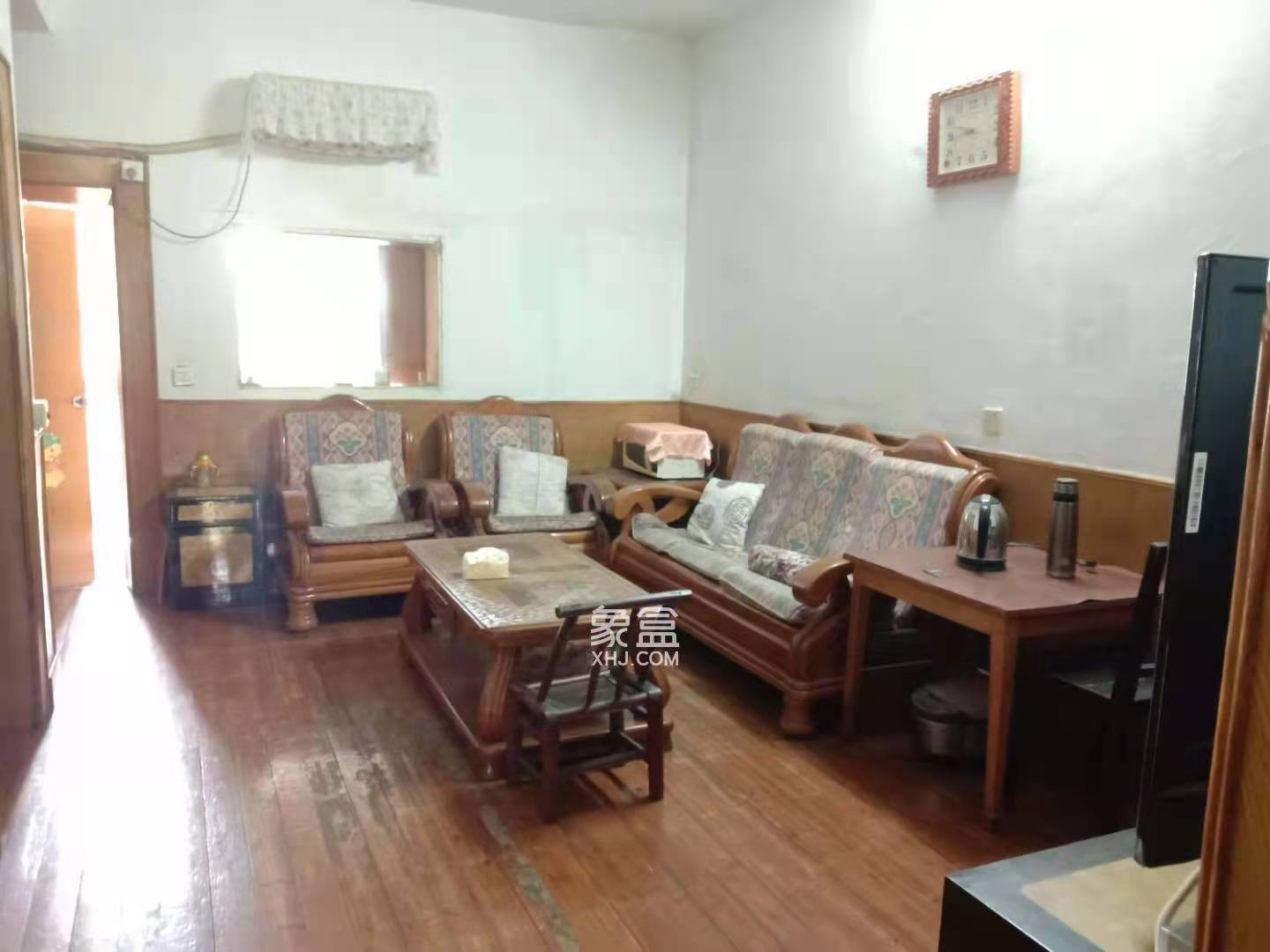 来园村 2室2厅1卫 750.00元/月 来园村 2室2厅1卫 750.00元/月室内图