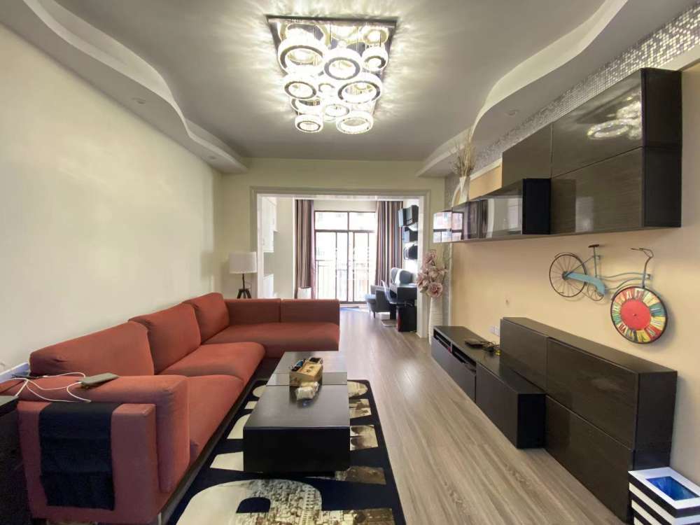 珠江帝景山庄  2室2厅1卫    50.0万 珠江帝景山庄  2室2厅1卫    50.0万