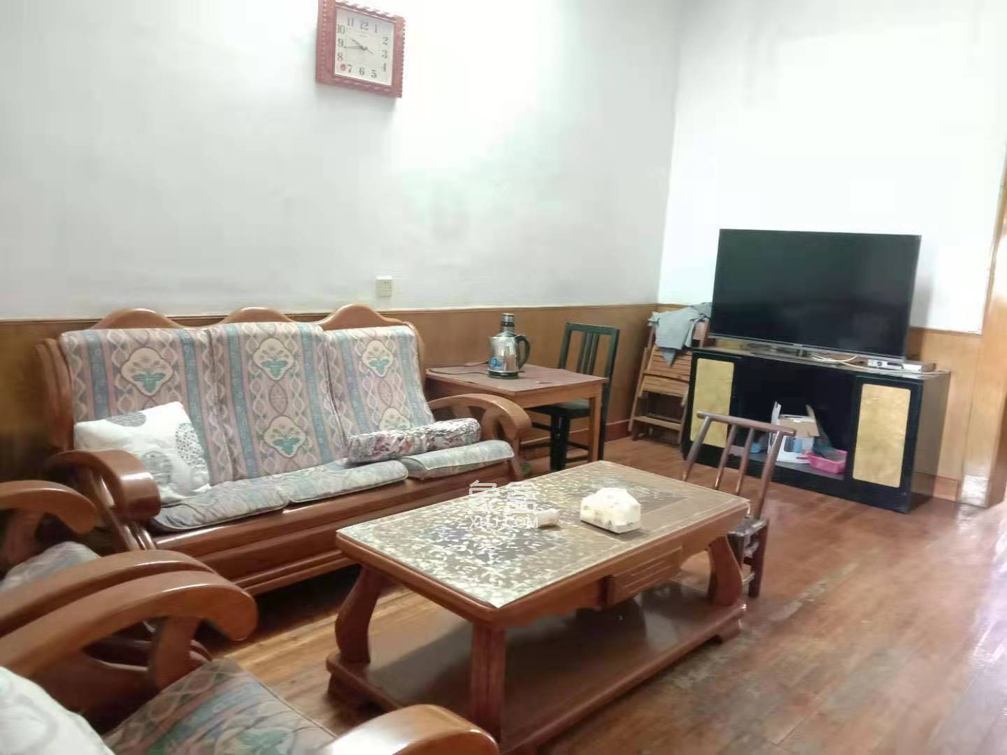 来园村 2室2厅1卫 750.00元/月 来园村 2室2厅1卫 750.00元/月室内图