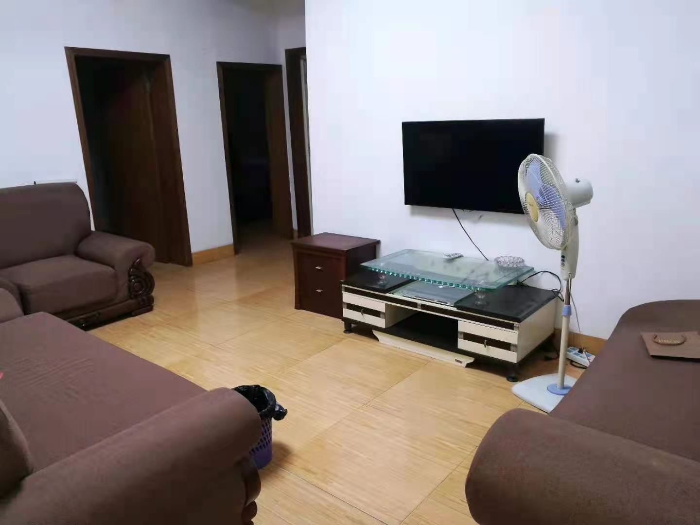 张家园 3室1厅1卫 1000.0元/月 张家园 3室1厅1卫 1000.0元/月室内图