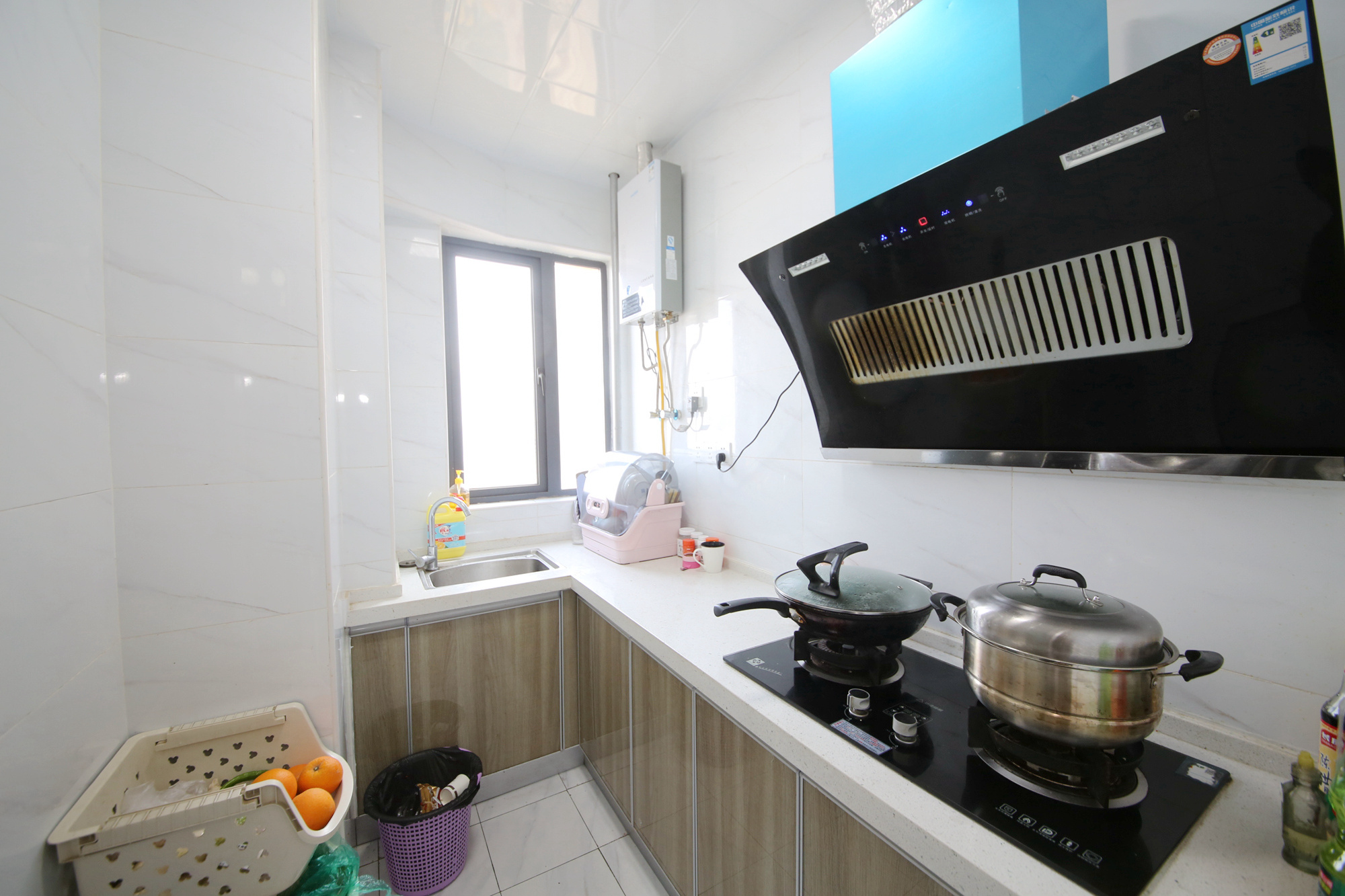 明大佳园  1室1厅1卫    53.9万厨房