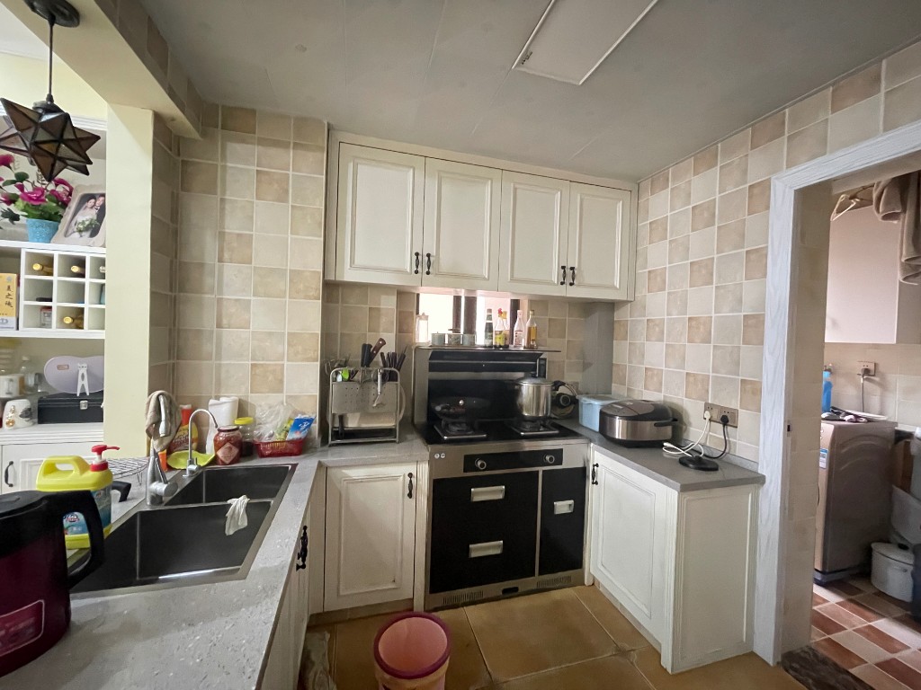 蓝溪谷 3室2厅1卫 76.8万 蓝溪谷 3室2厅1卫 76.8万客厅