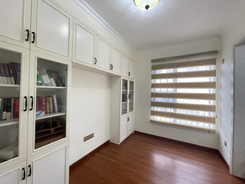 蓝溪谷 3室2厅1卫 76.8万 蓝溪谷 3室2厅1卫 76.8万客厅