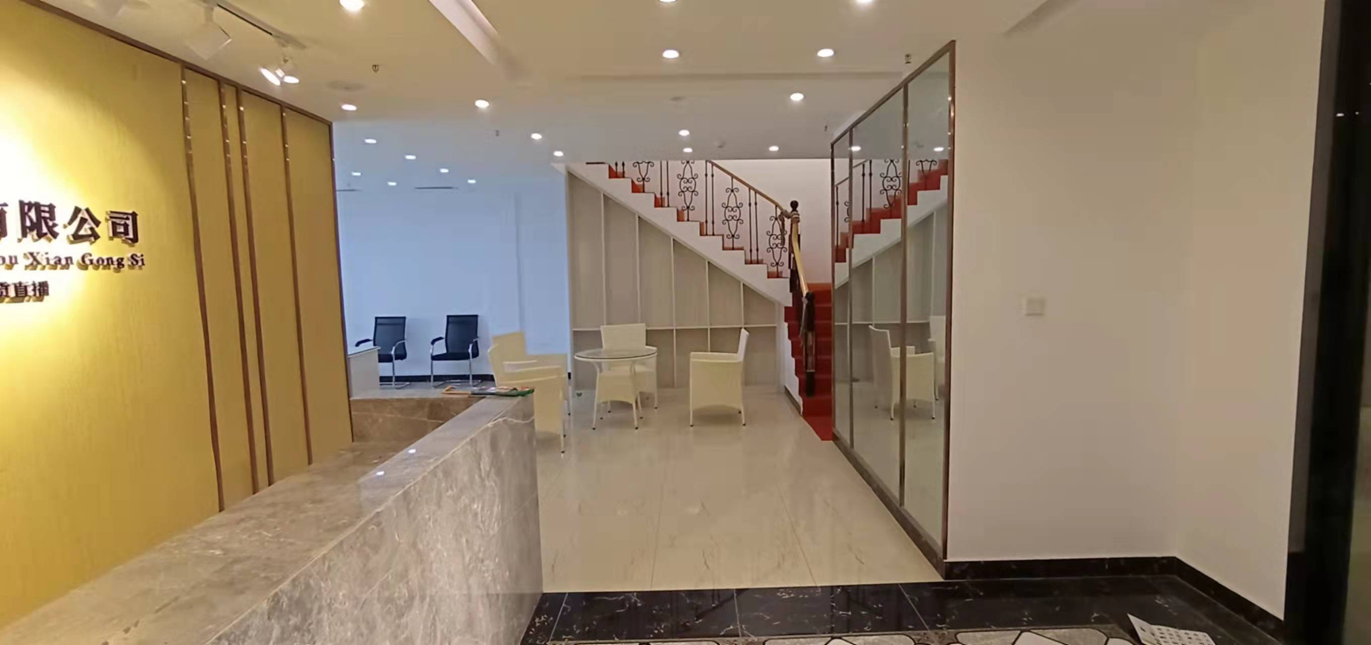 金融城一期 4室2厅2卫 13000.00元/月 金融城一期 4室2厅2卫 13000.00元/月室内图