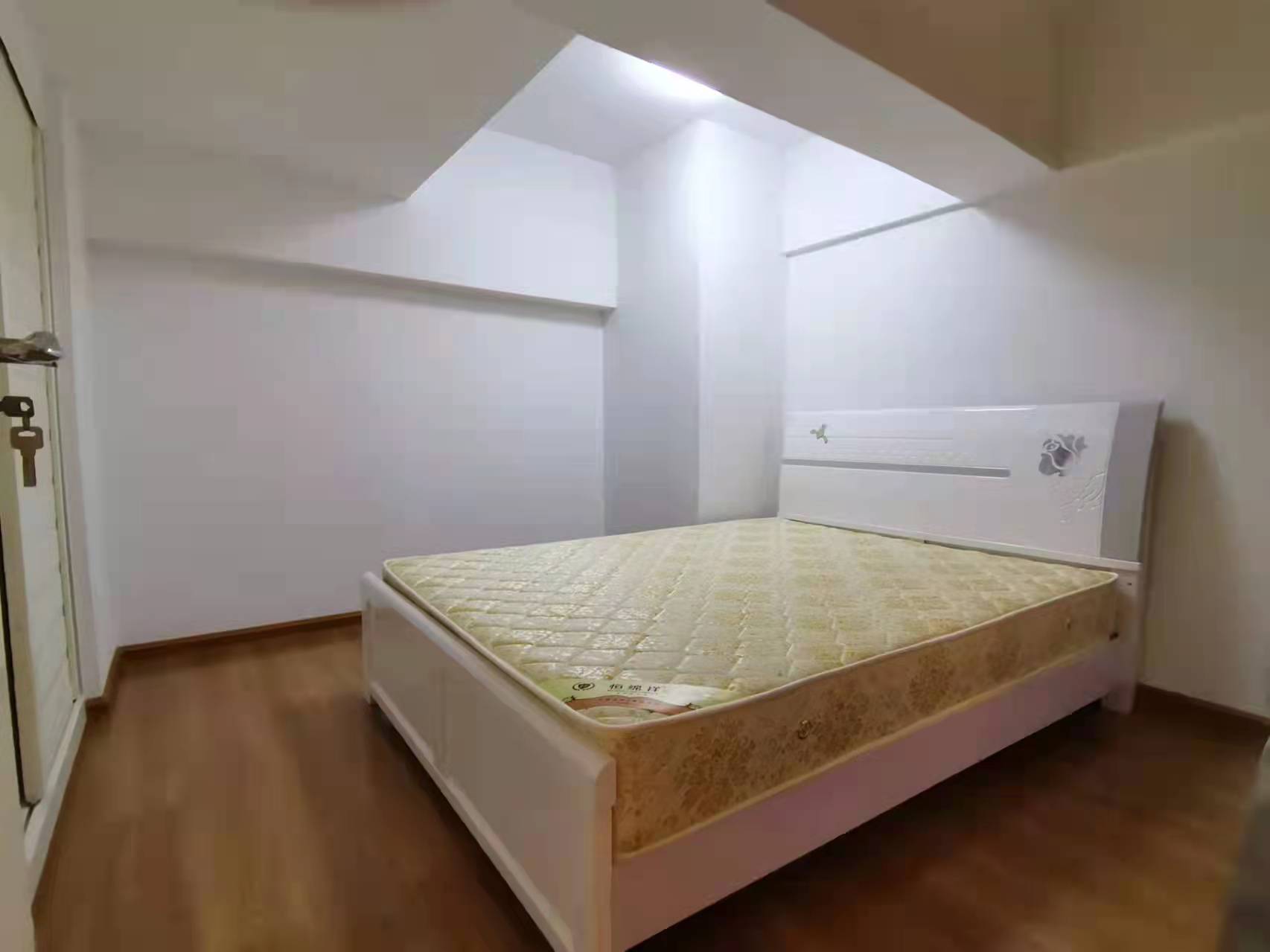 星美新外滩(公寓栋)  1室1厅1卫    2000.0元/月 星美新外滩(公寓栋)  1室1厅1卫    2000.0元/月室内图