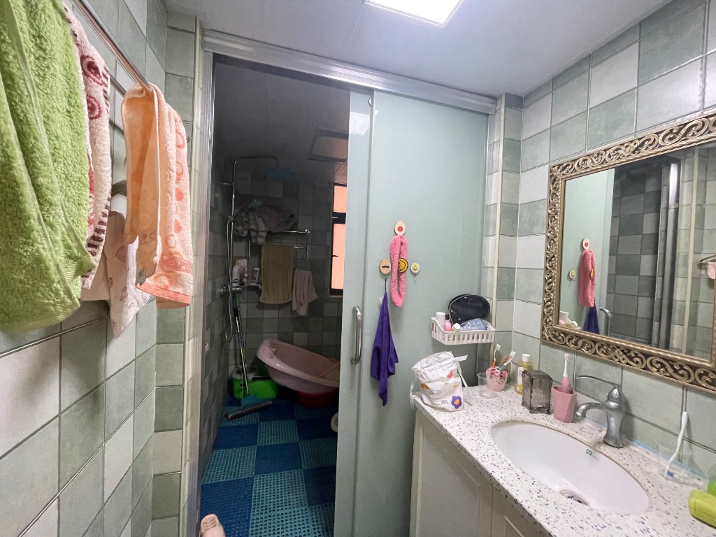 蓝溪谷 3室2厅1卫 76.8万 蓝溪谷 3室2厅1卫 76.8万客厅