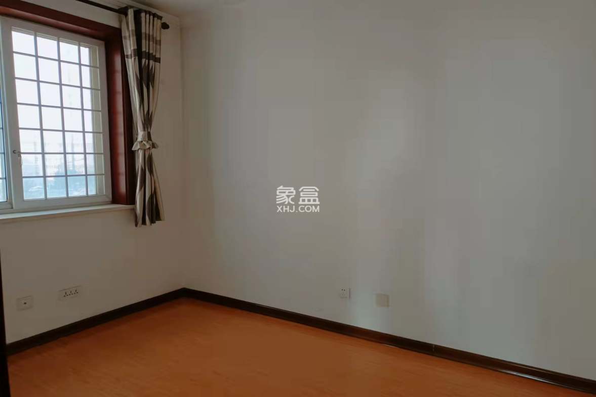 江林新城  3室2厅1卫   3000.00元/月室内图