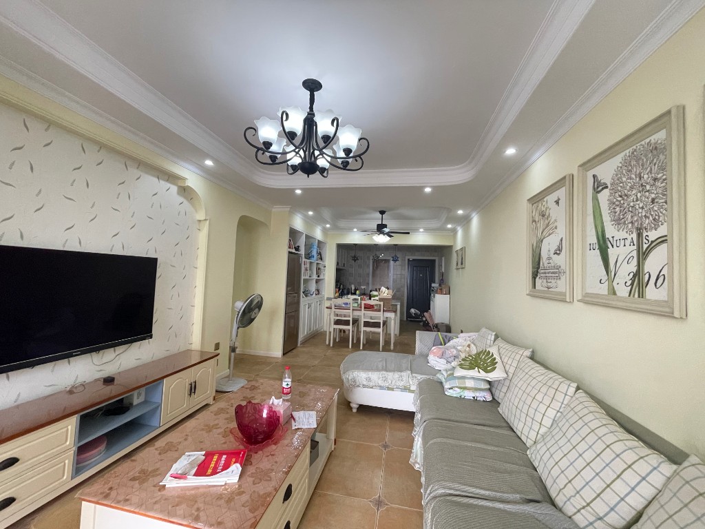 蓝溪谷 3室2厅1卫 76.8万 蓝溪谷 3室2厅1卫 76.8万客厅